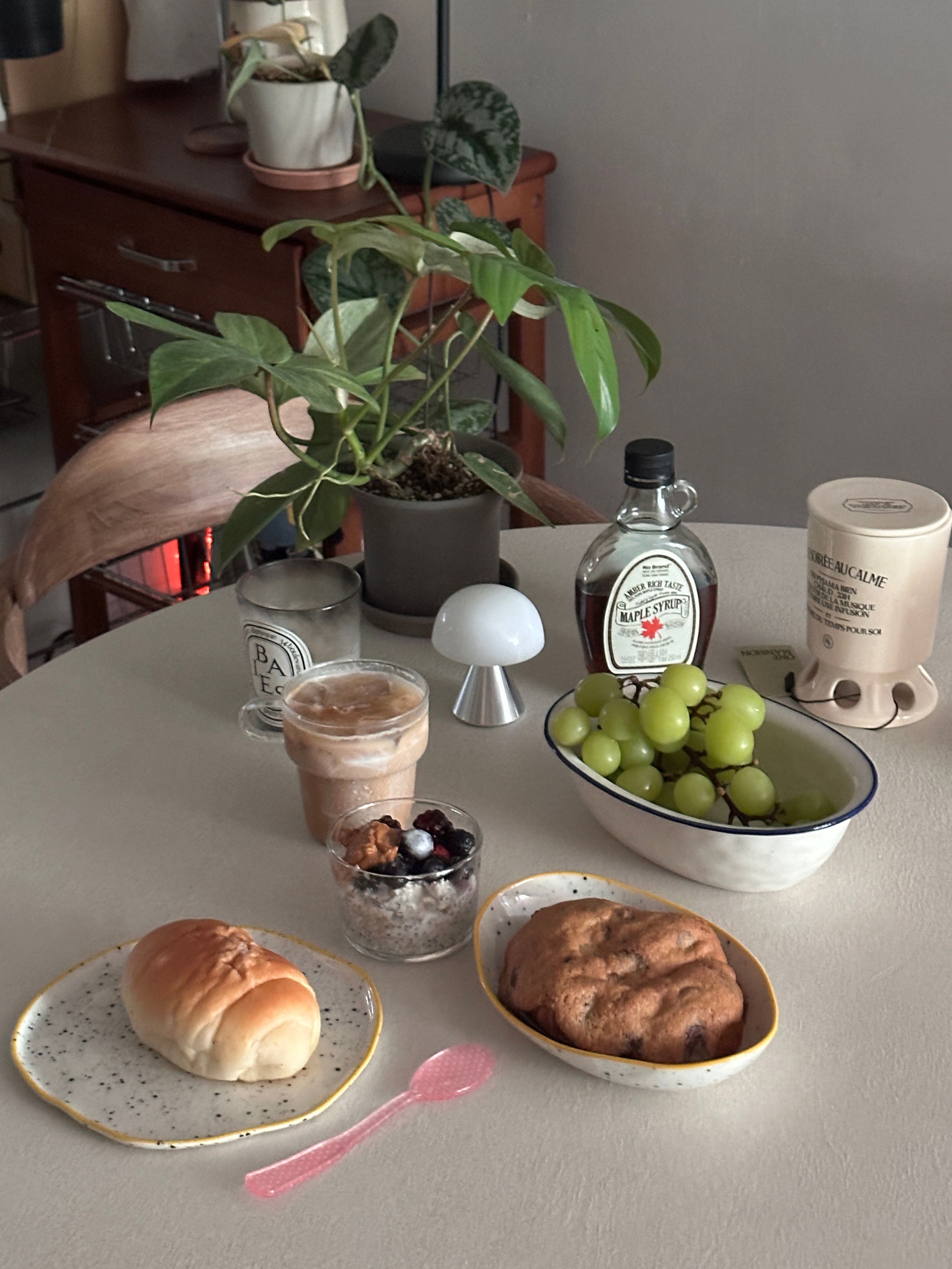 Speckled Oval Plate user photo