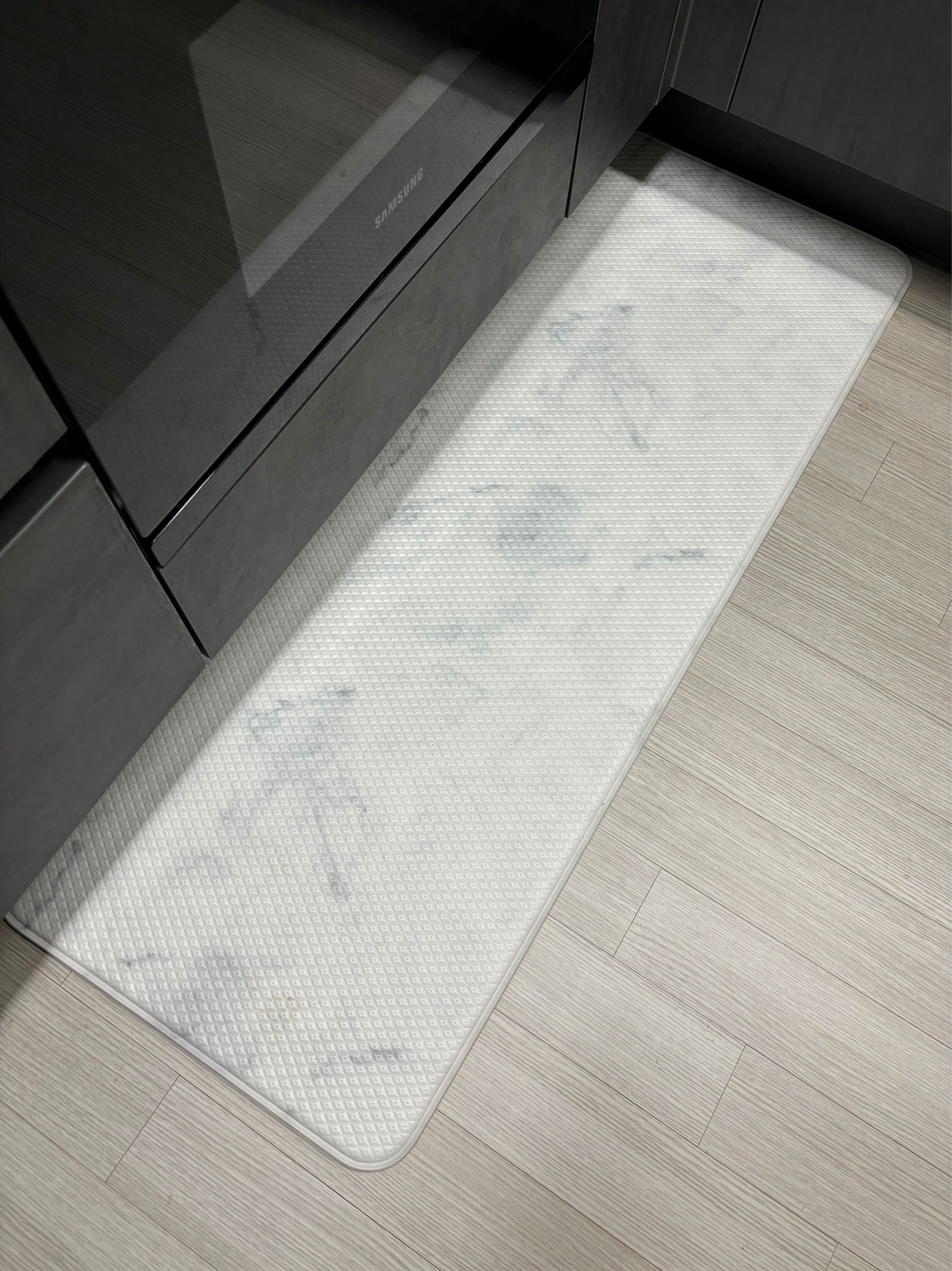 Reversible Marble PVC Kitchen Mat user photo