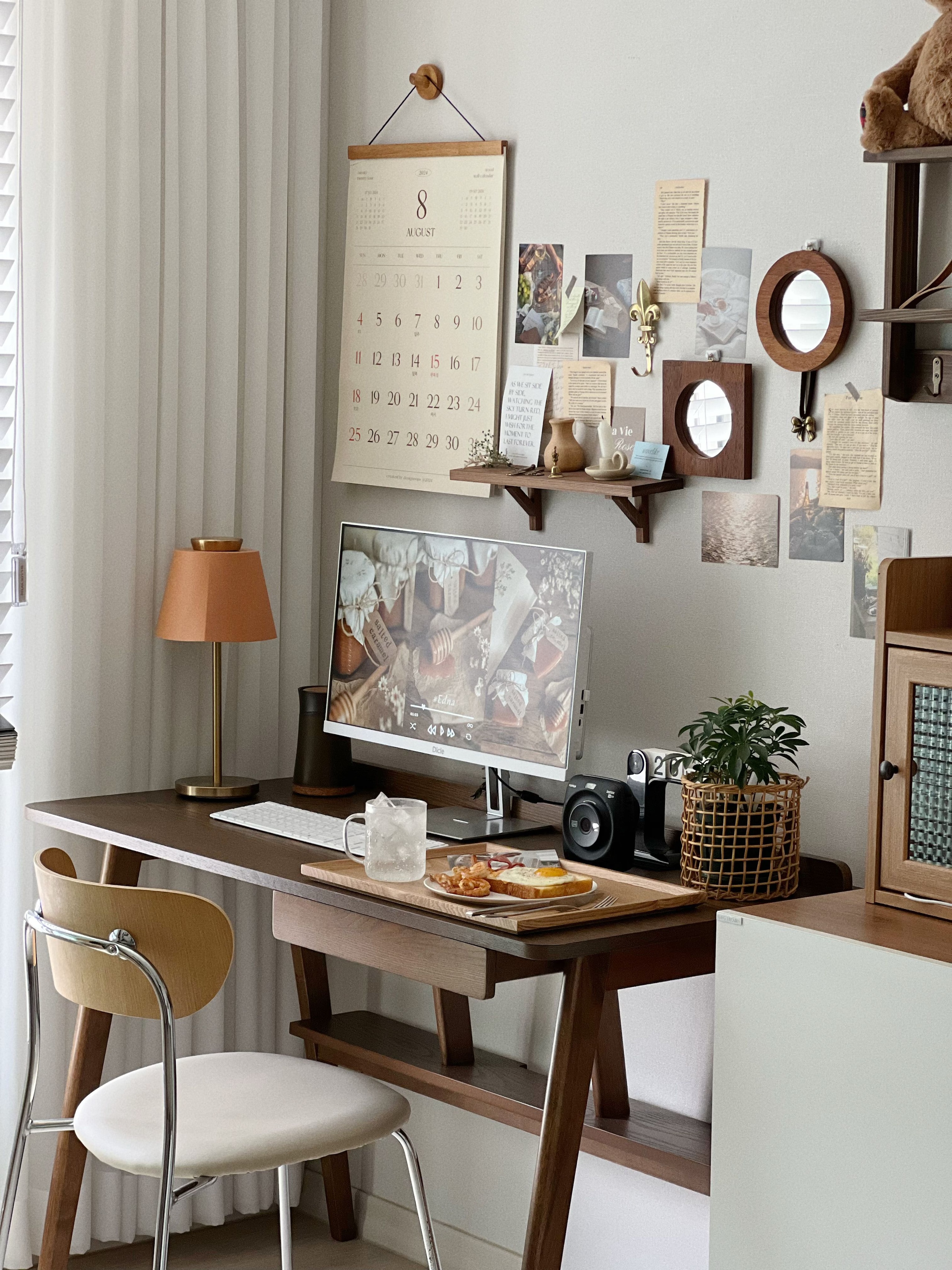Classic Wooden Rectangular Tray user photo