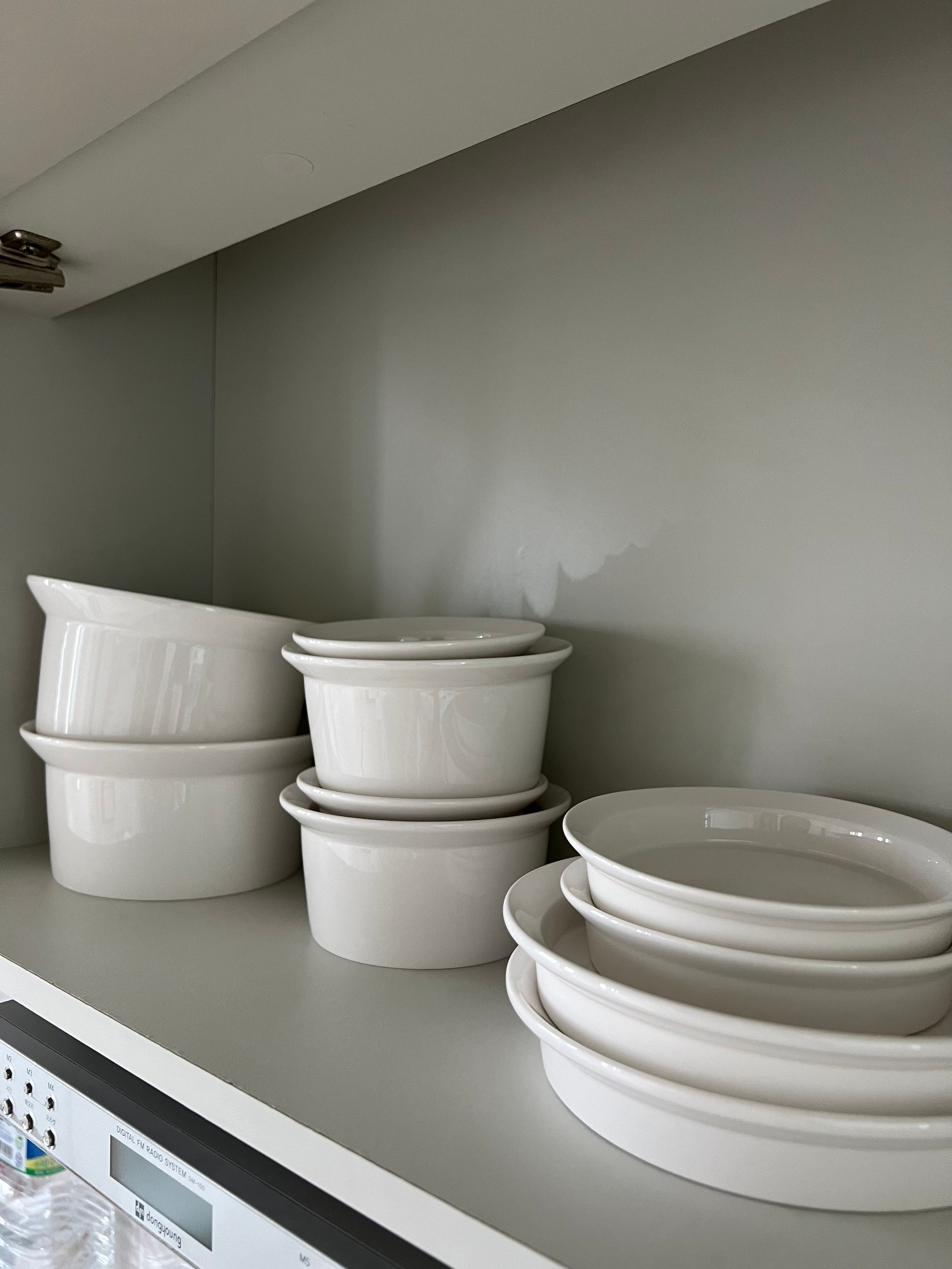 EBT Newlywed Ceramic Dinnerware Set for 4 (20-Piece) user photo