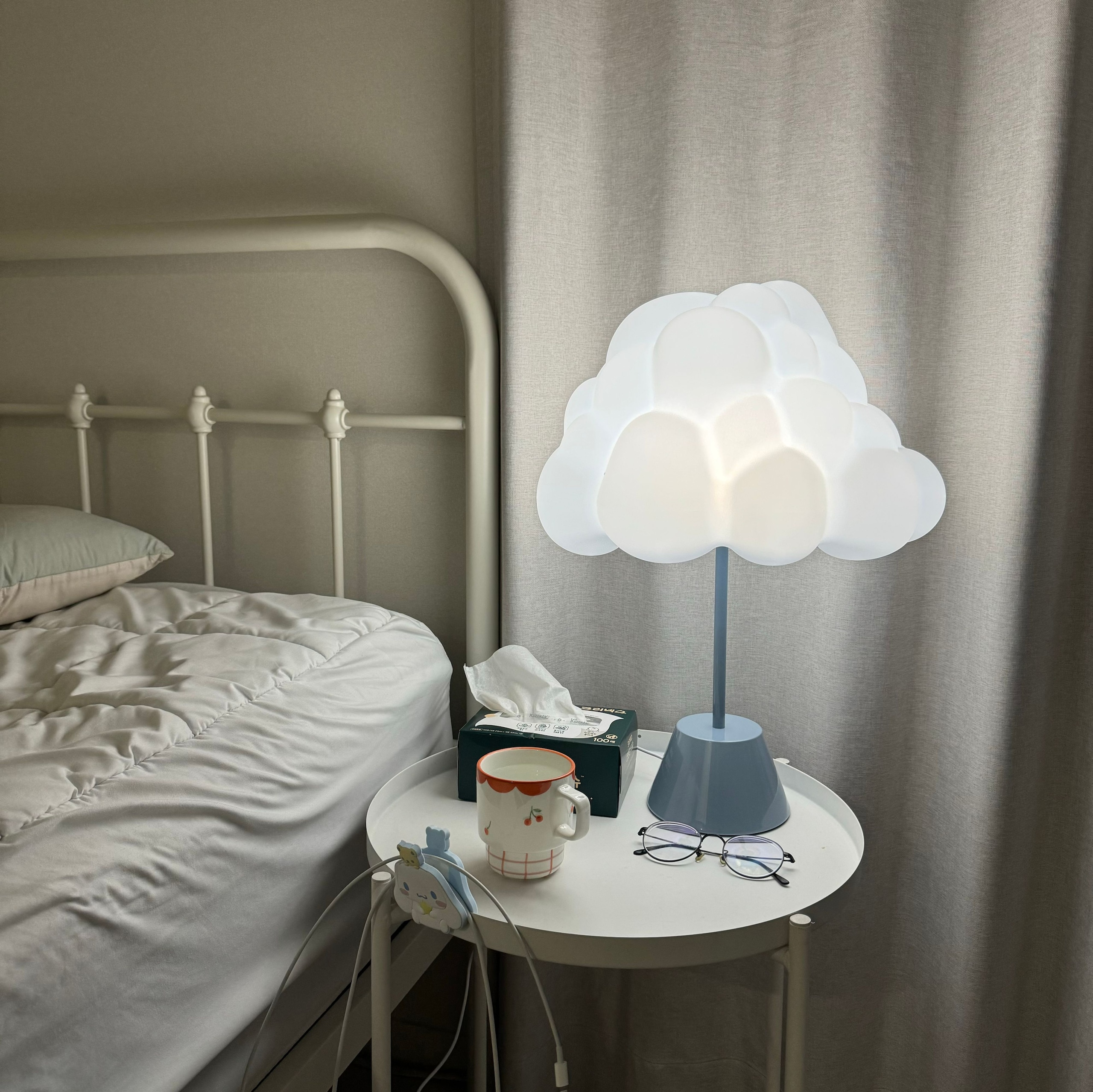 Cloud Desk Lamp user photo