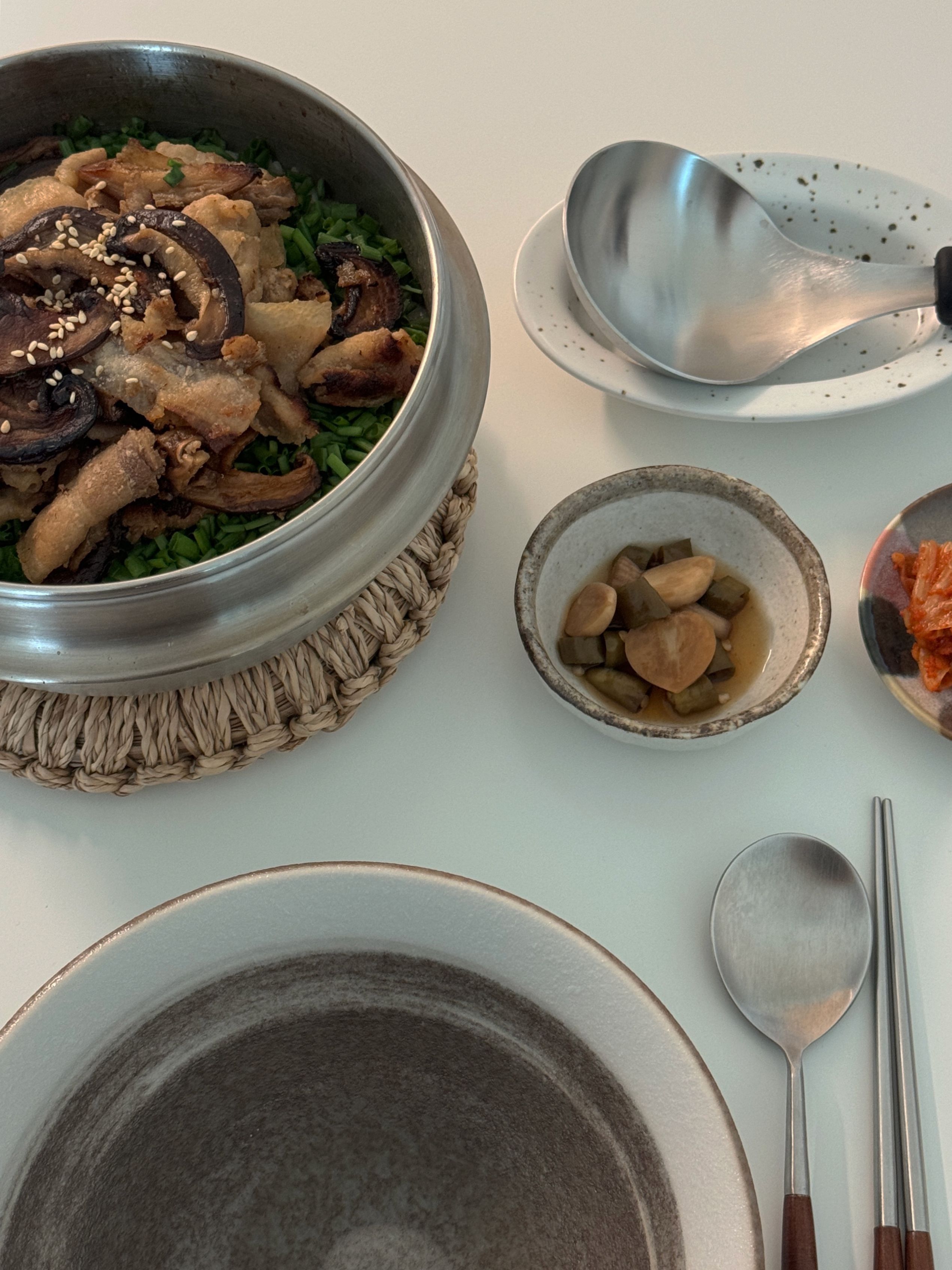 Maple Wood Handle Stainless Steel Cutlery Set (10-Piece) user photo