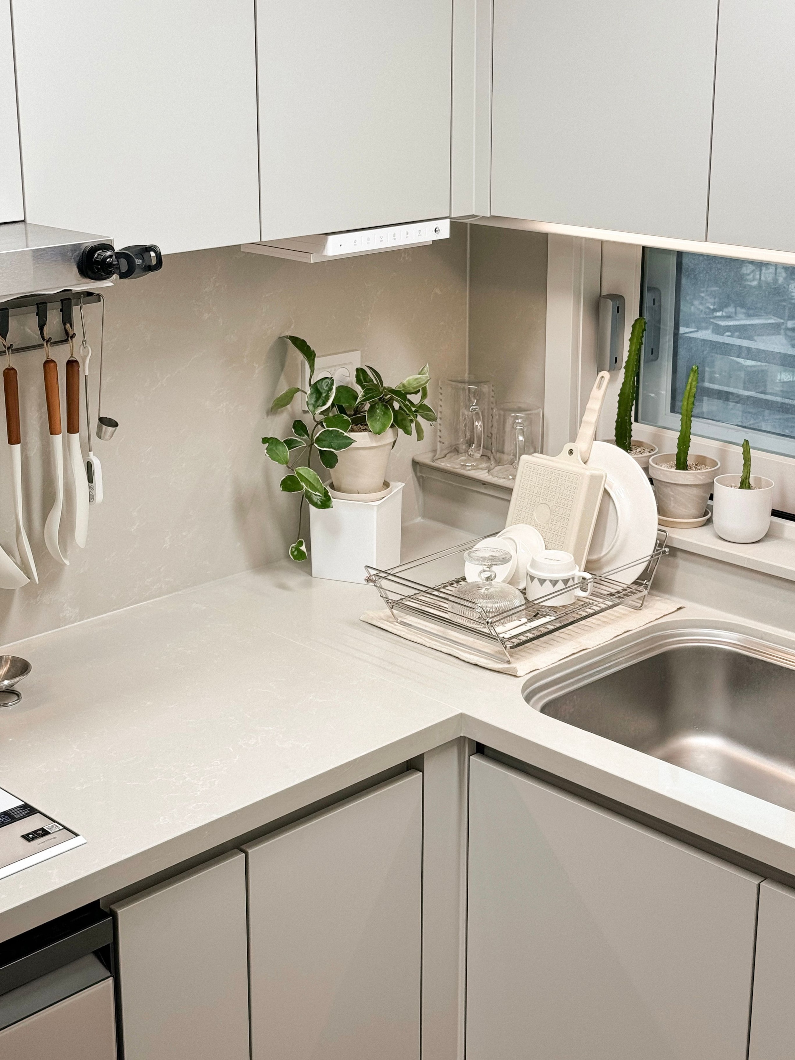 Flexible Silicone Cooking Utensil Set (8-Piece) user photo