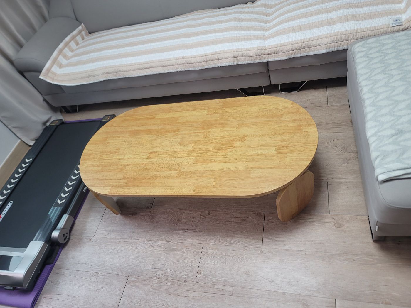 Louis Modular Foldable Wooden Coffee Table user photo