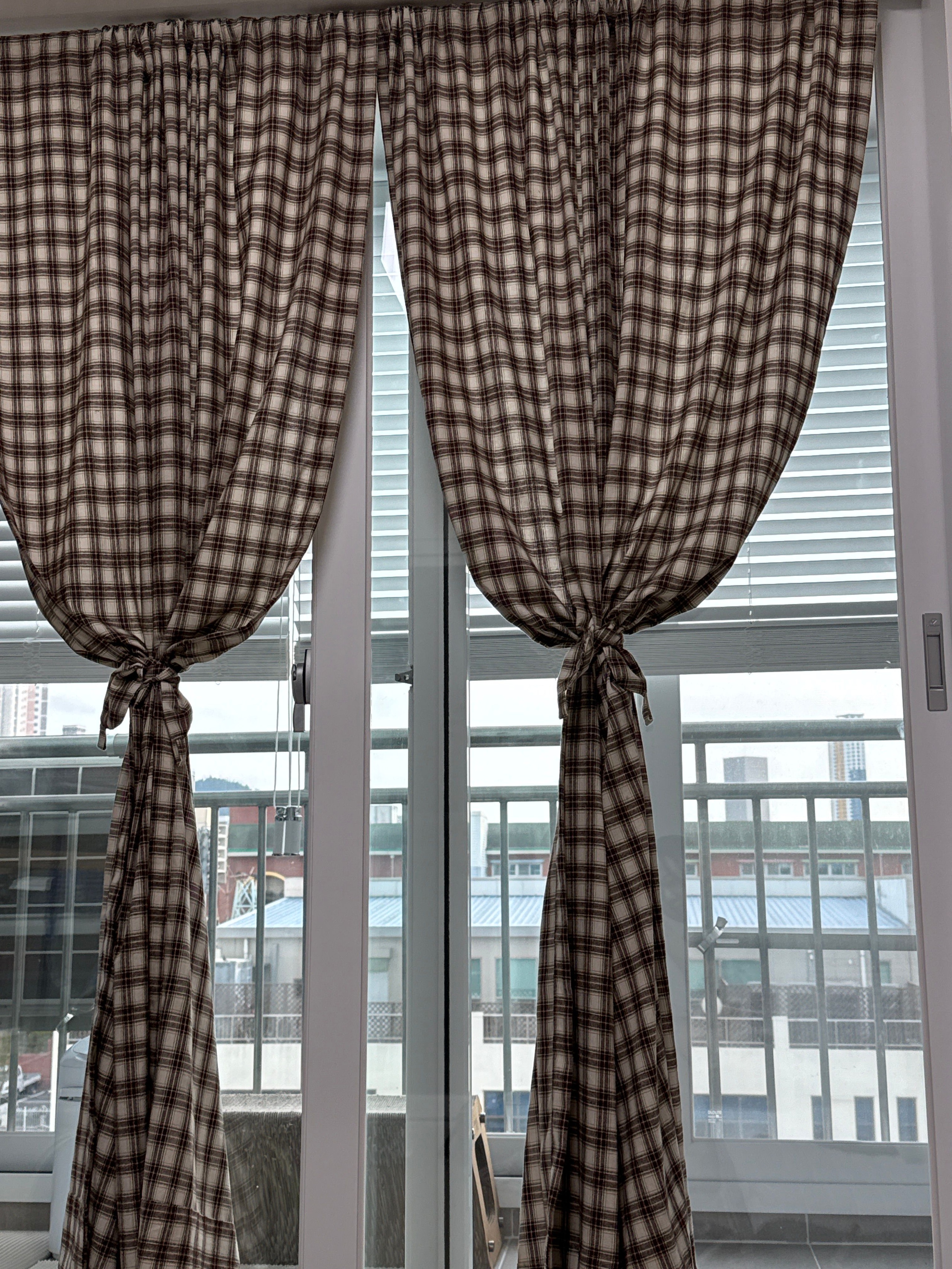 Cozy Brown Plaid Curtain user photo
