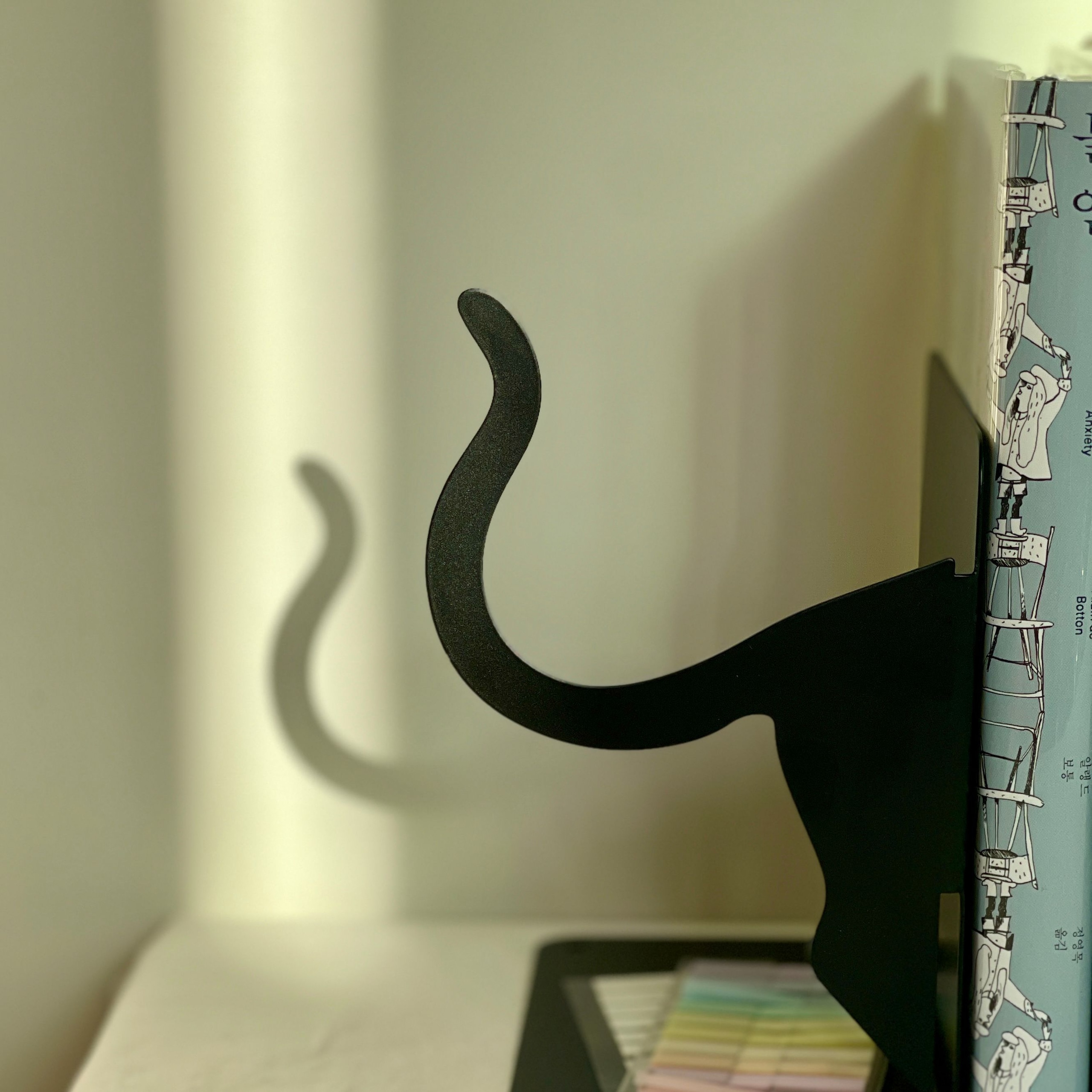 Peeking Black Cat Bookend user photo