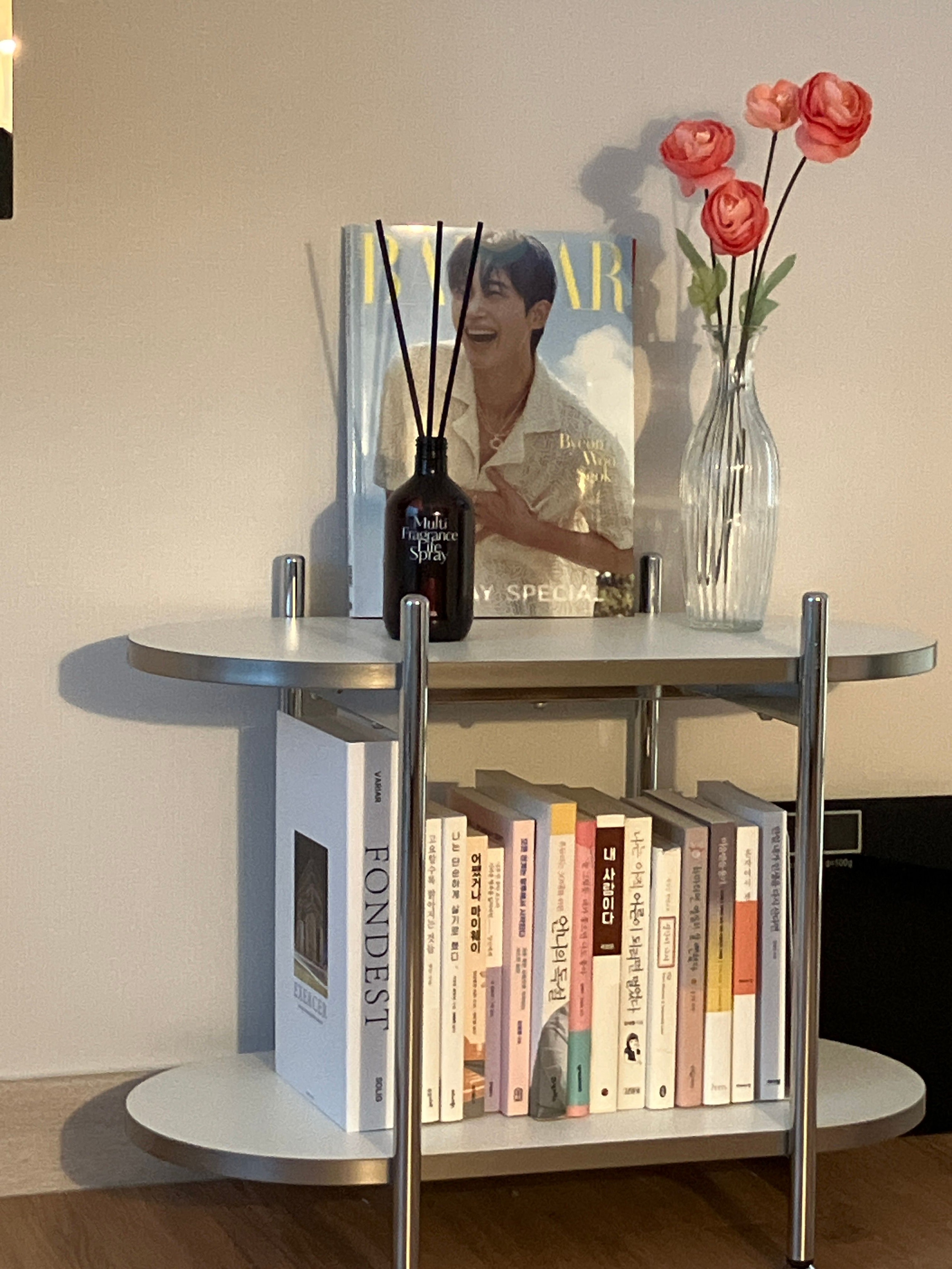 Gott Mid-Century Round Side Shelf user photo
