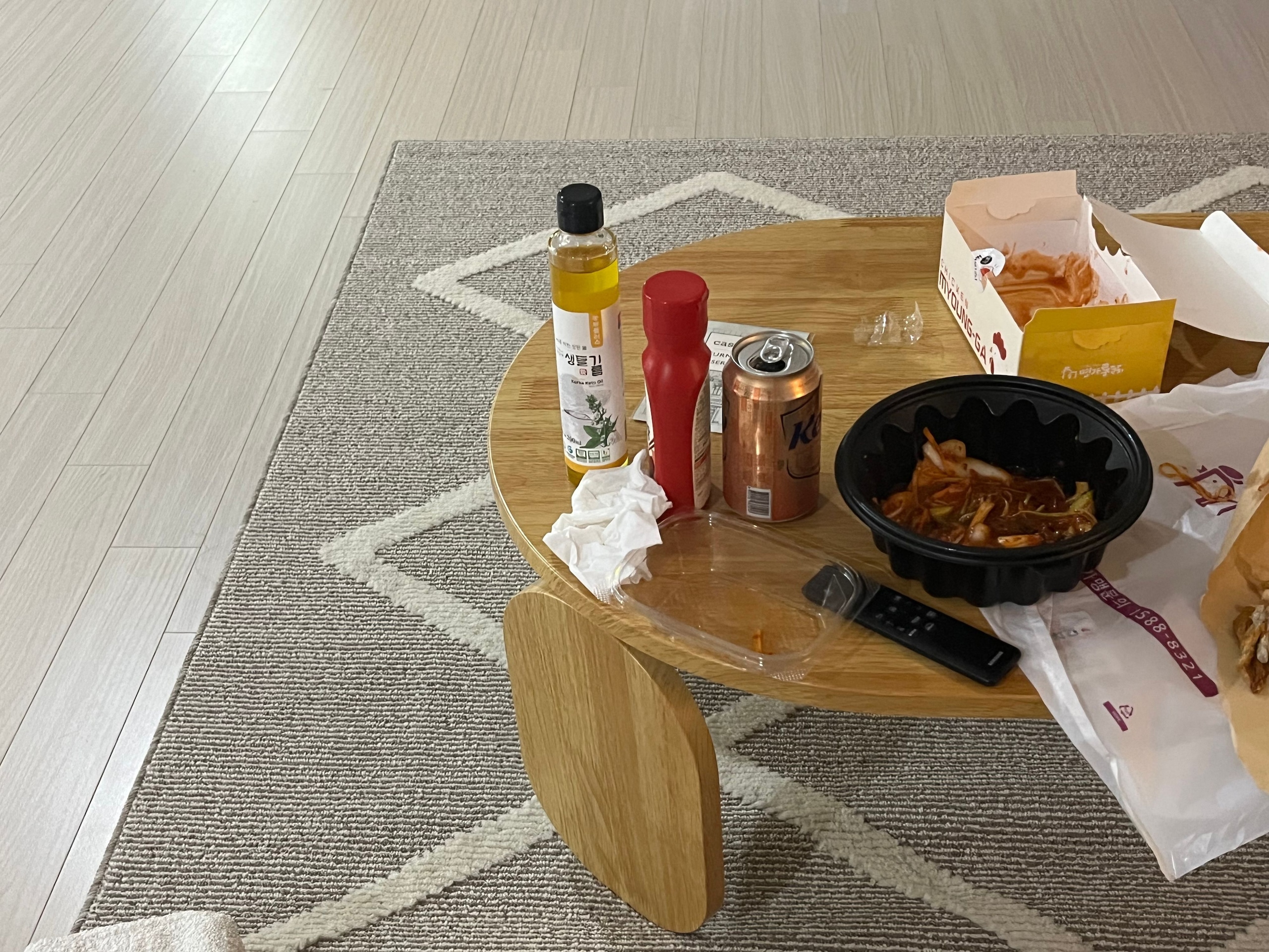 Louis Modular Foldable Wooden Coffee Table user photo