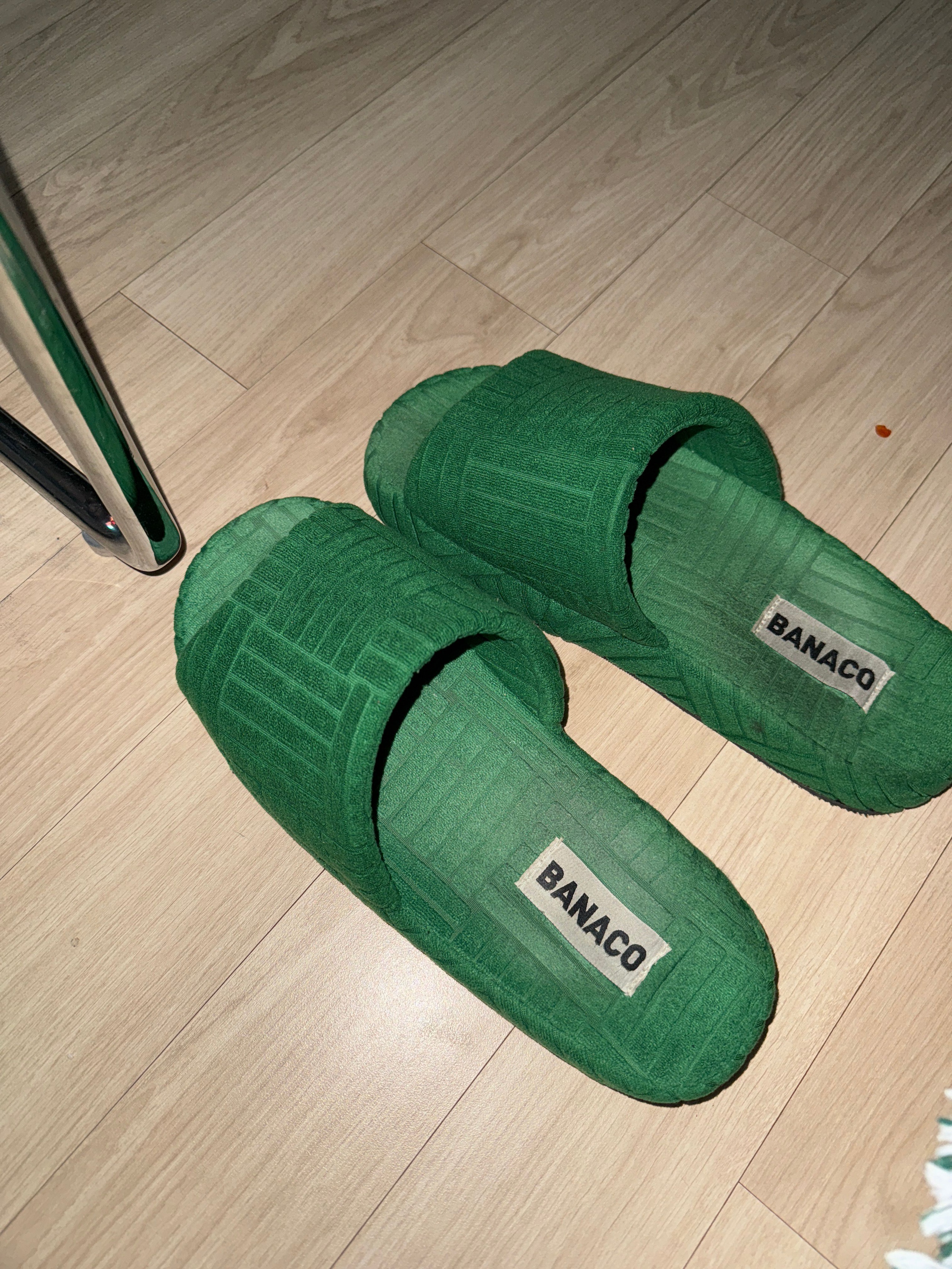 Fluffy Fleece Noise-Reducing Slippers user photo