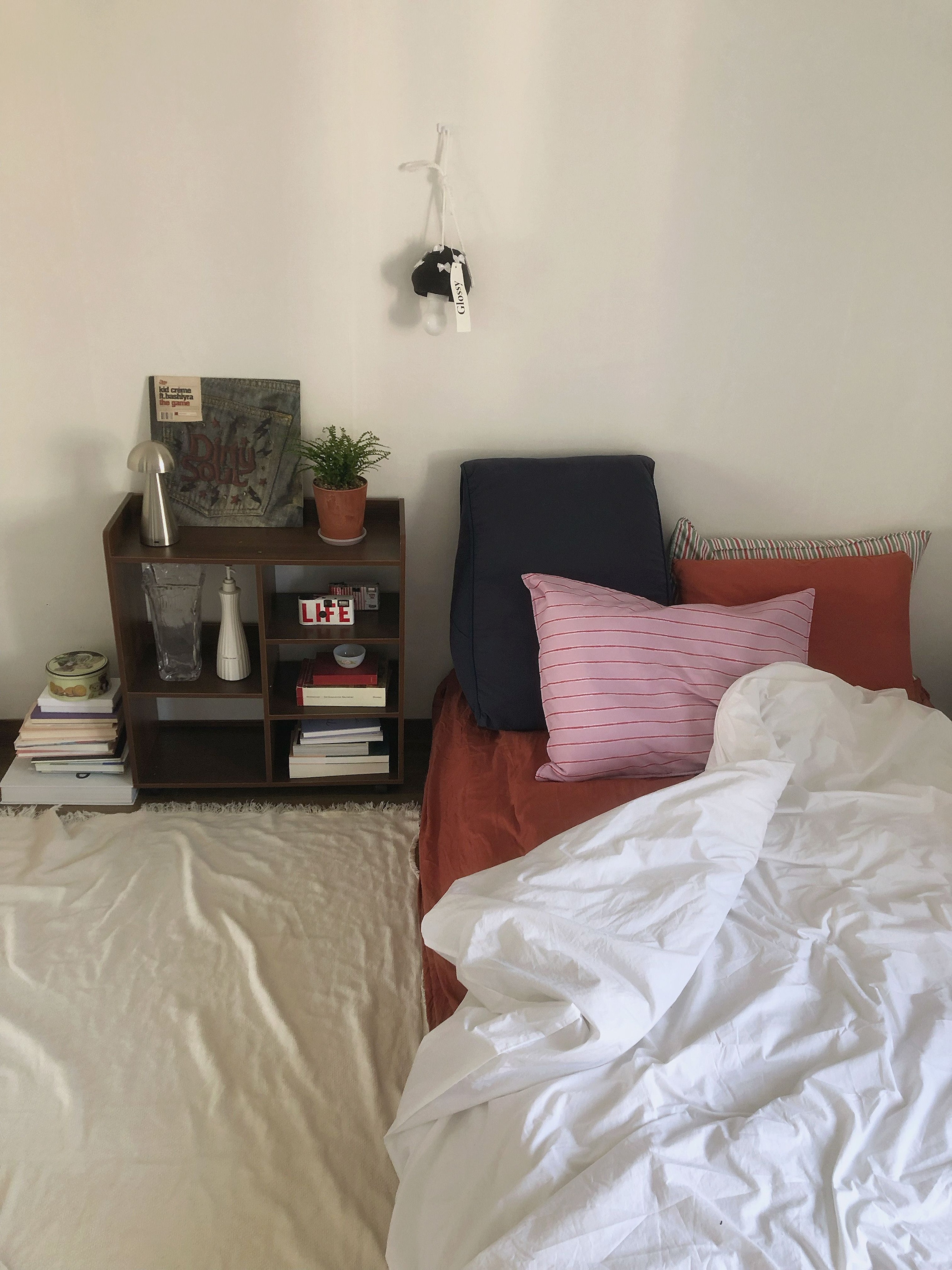 Cone Base Cordless Table Lamp user photo
