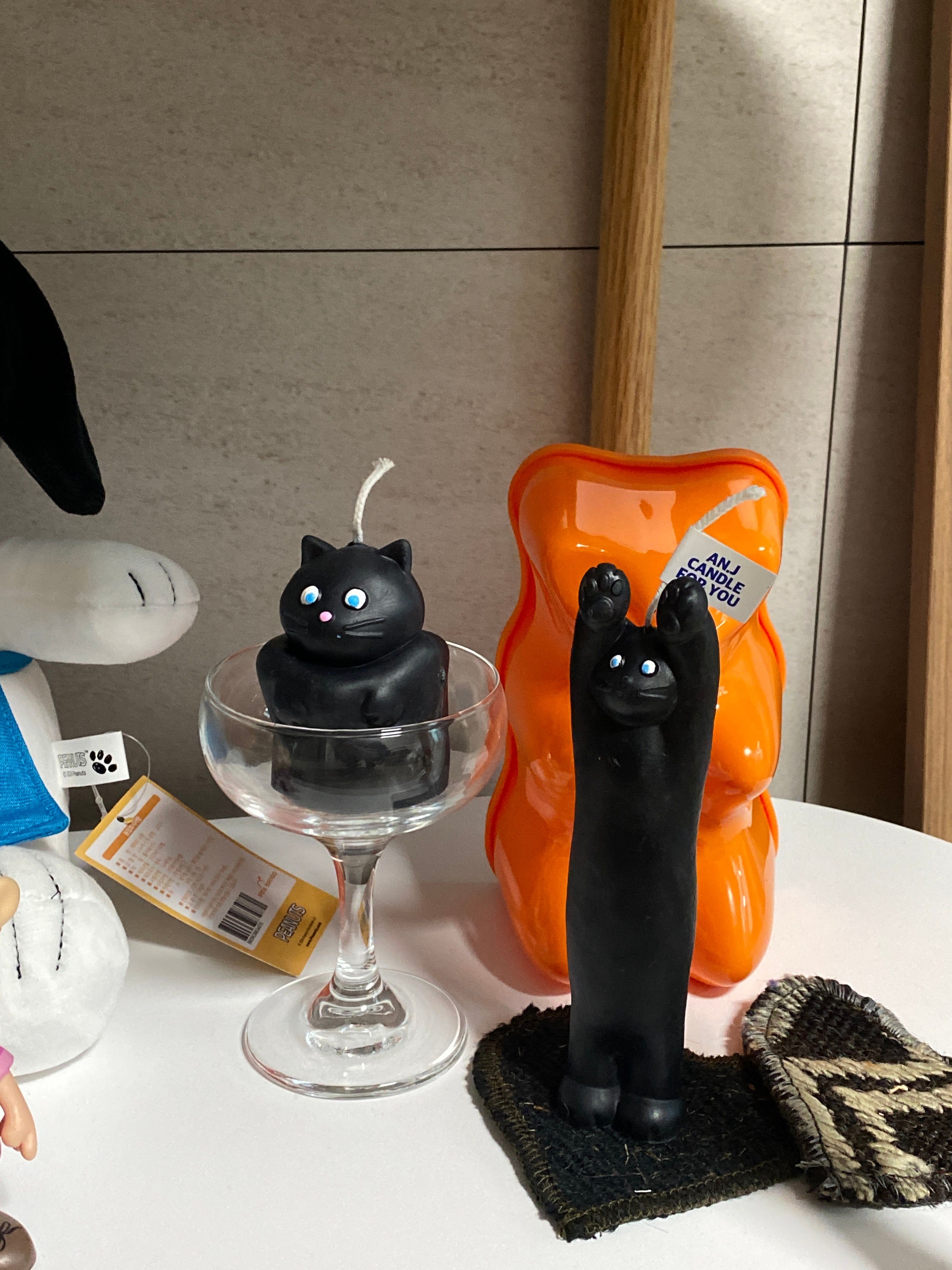 Stretchy Cat Object Candle user photo