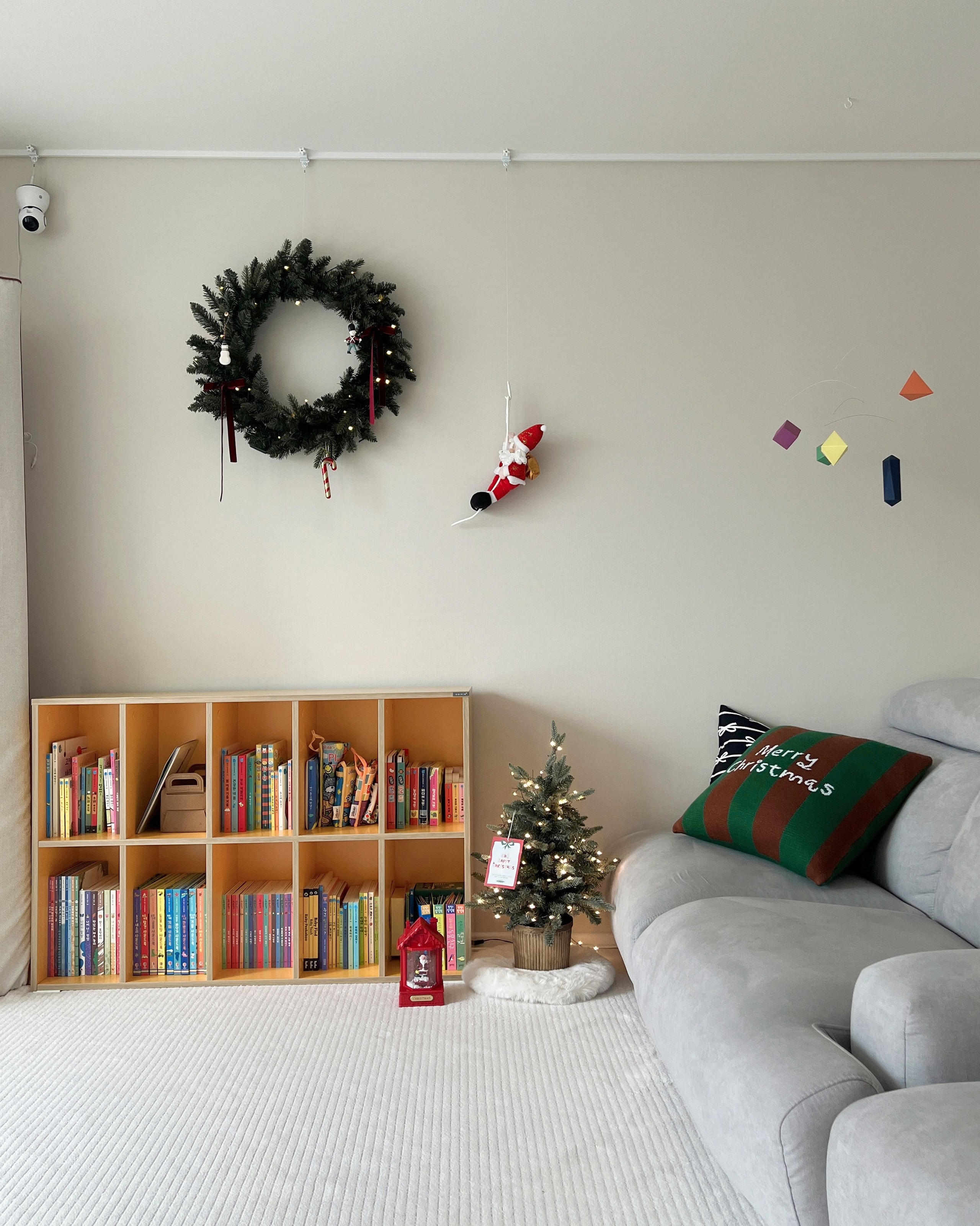 Christmas Knit Cushion with Insert (2 Styles) user photo