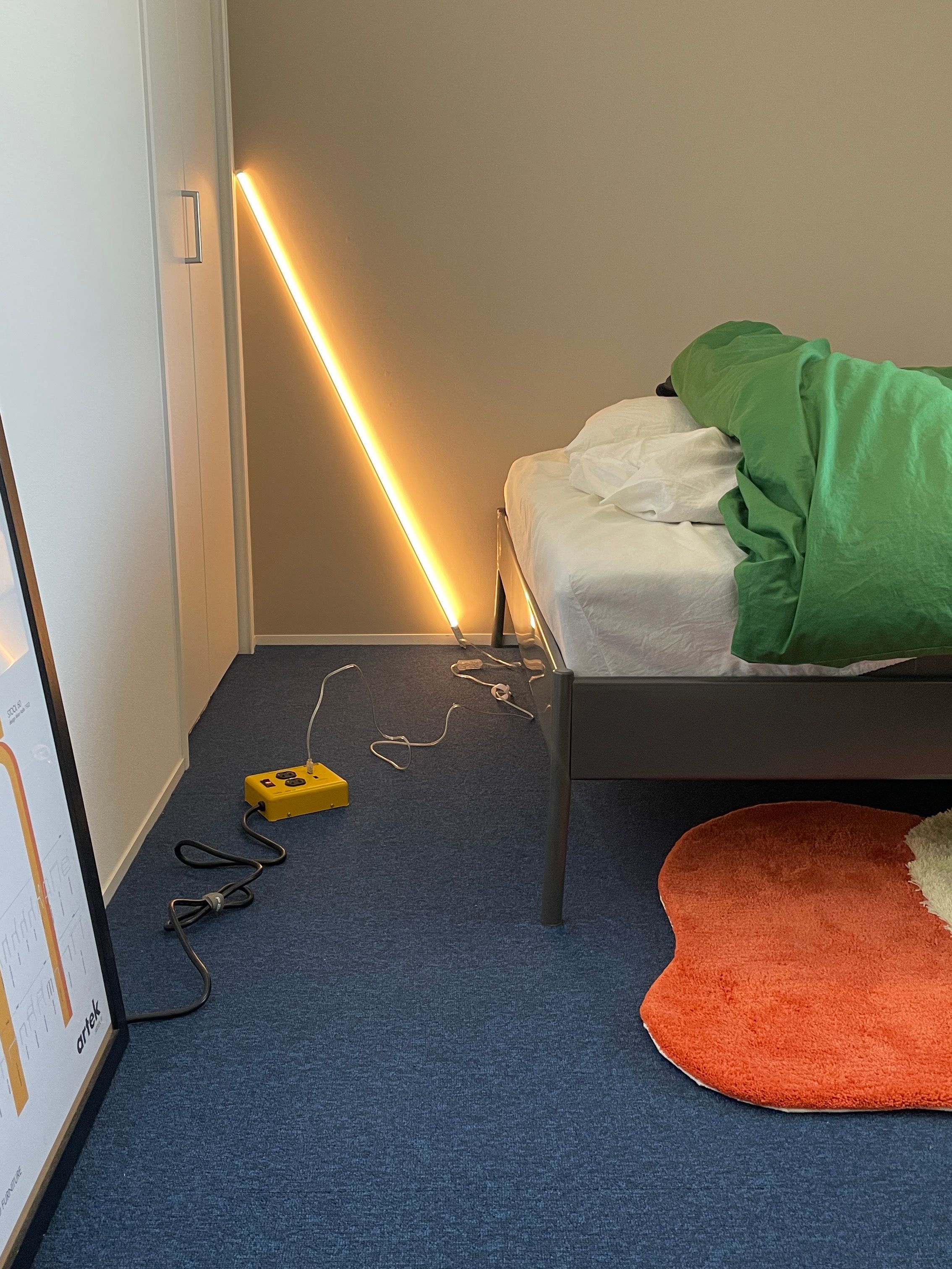 HAY NEON TUBE LED SLIM 120 LEDスリムライト［4色］ | 照明 | Ohouse