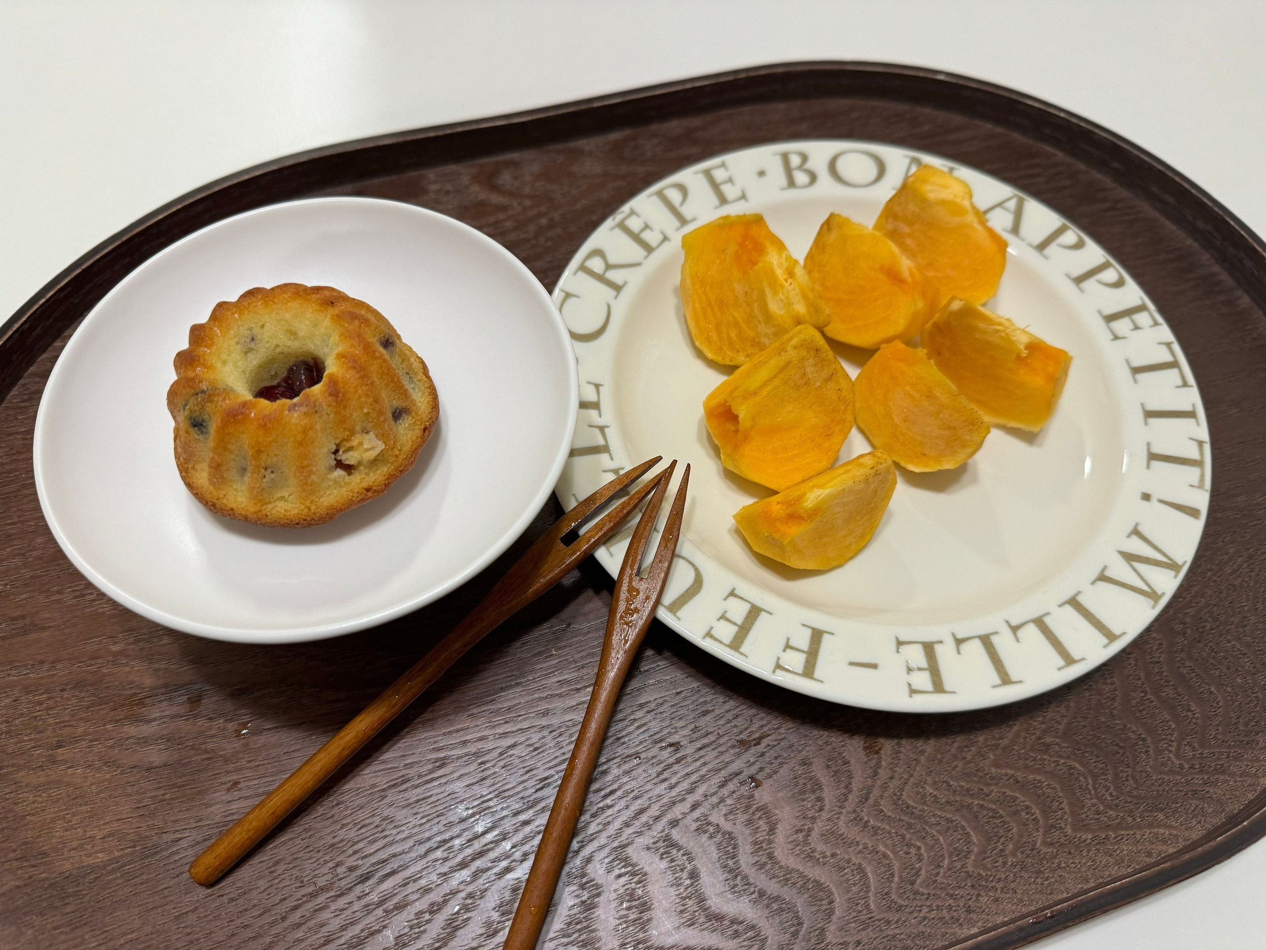 Hyeum Matte Pedestal Dessert Plate user photo
