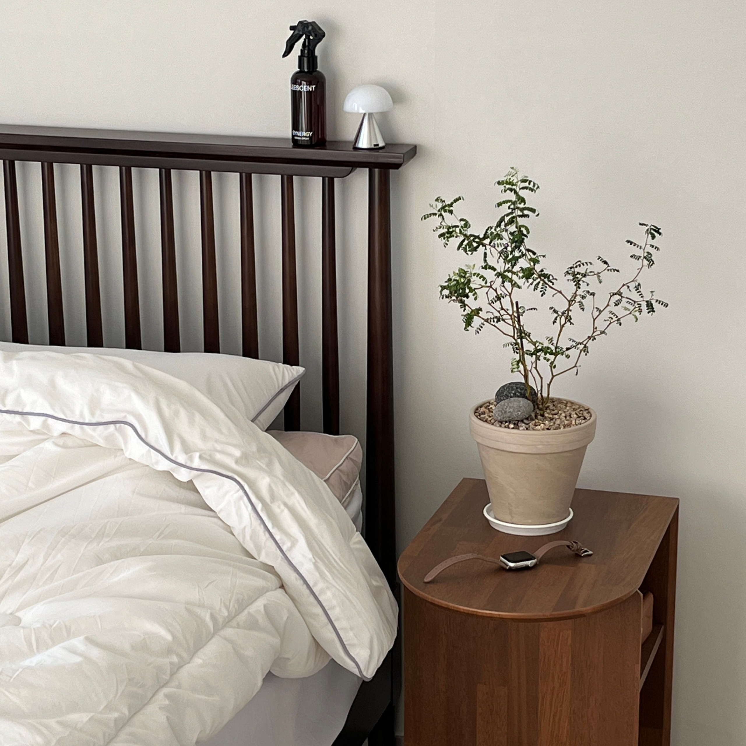 Convertible Side Table & Shelf user photo