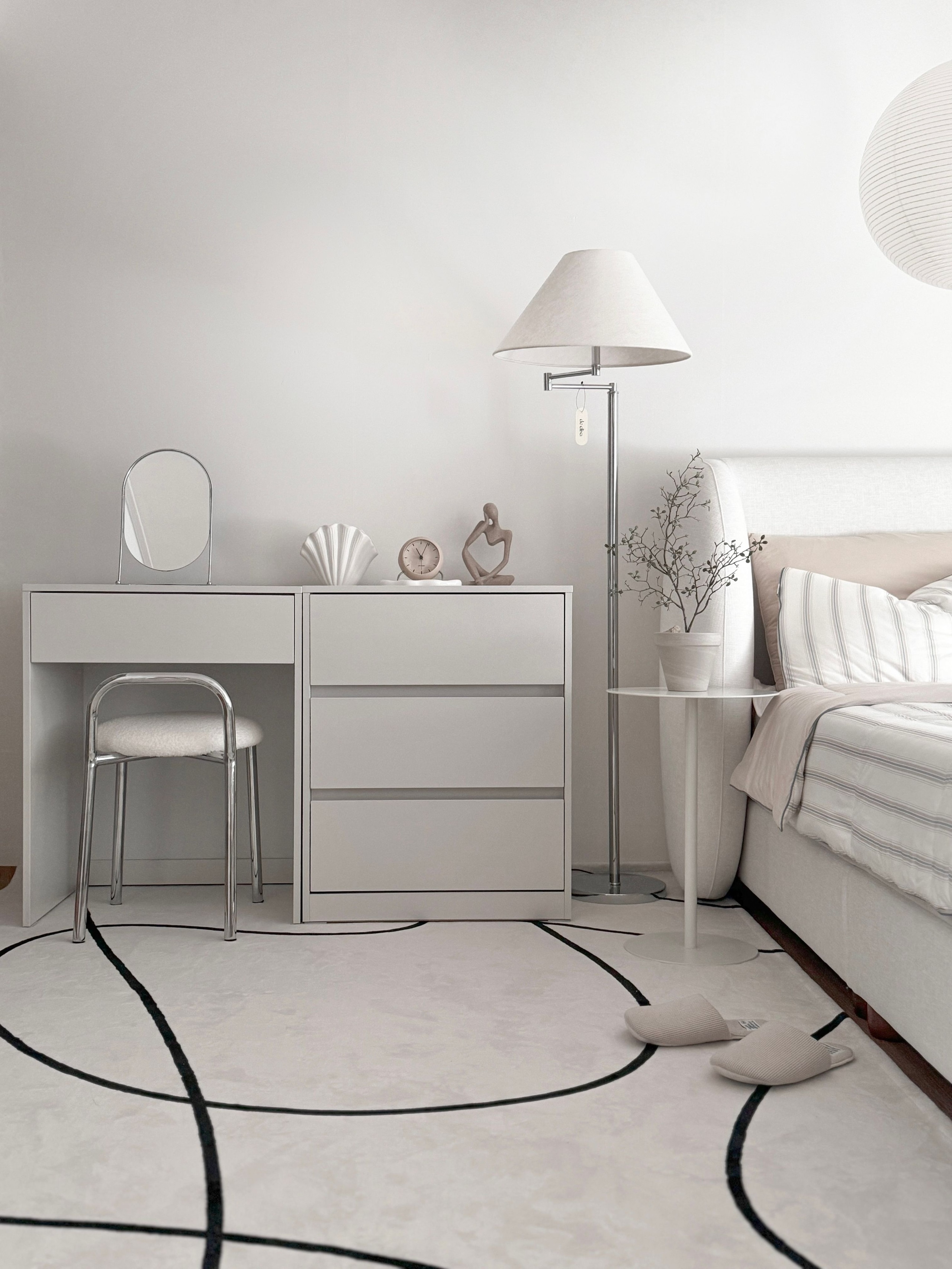 Chrome Loop Back Chair user photo