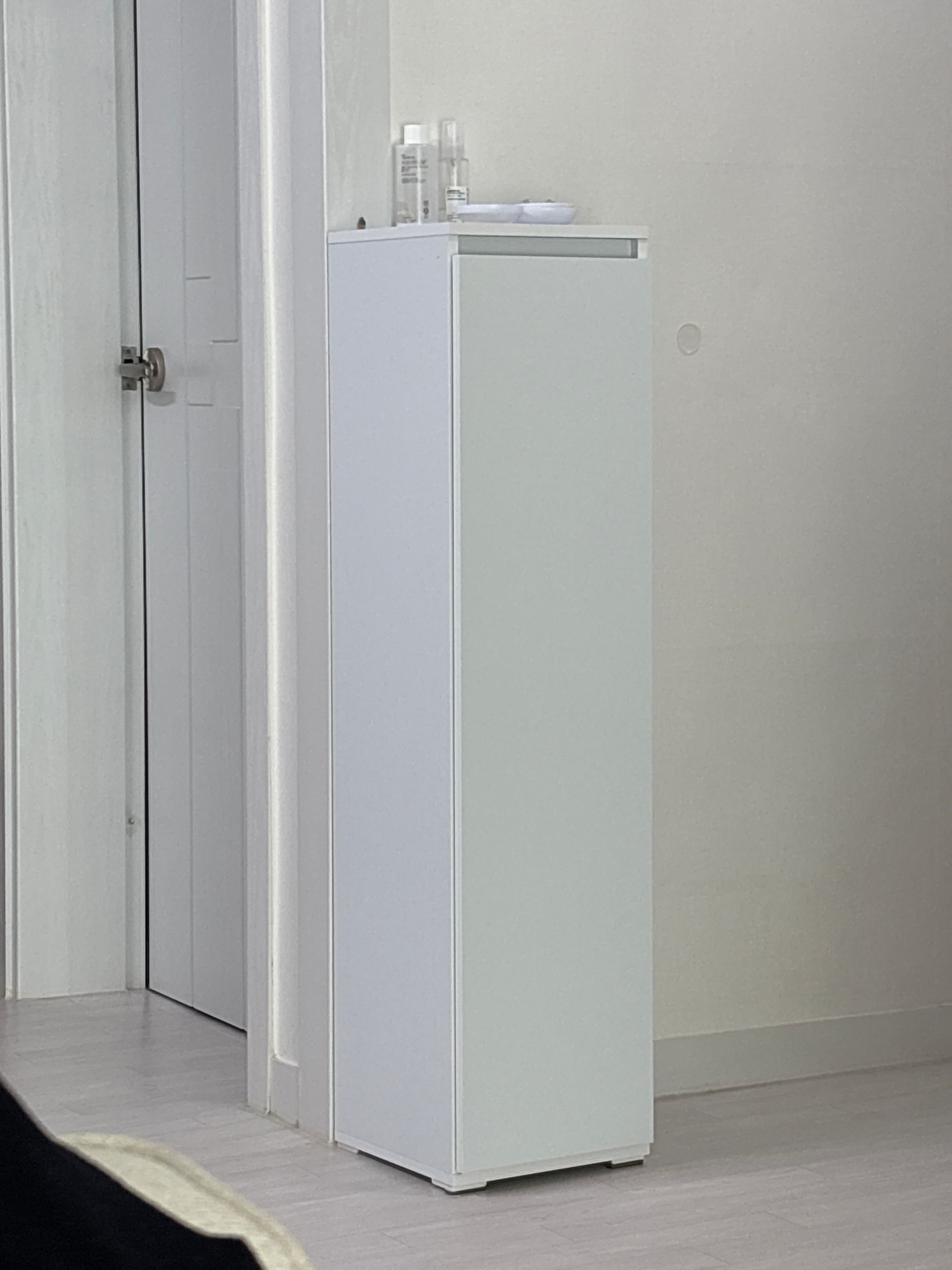 CUST Slim Entryway Shoe Cabinet Organizer user photo