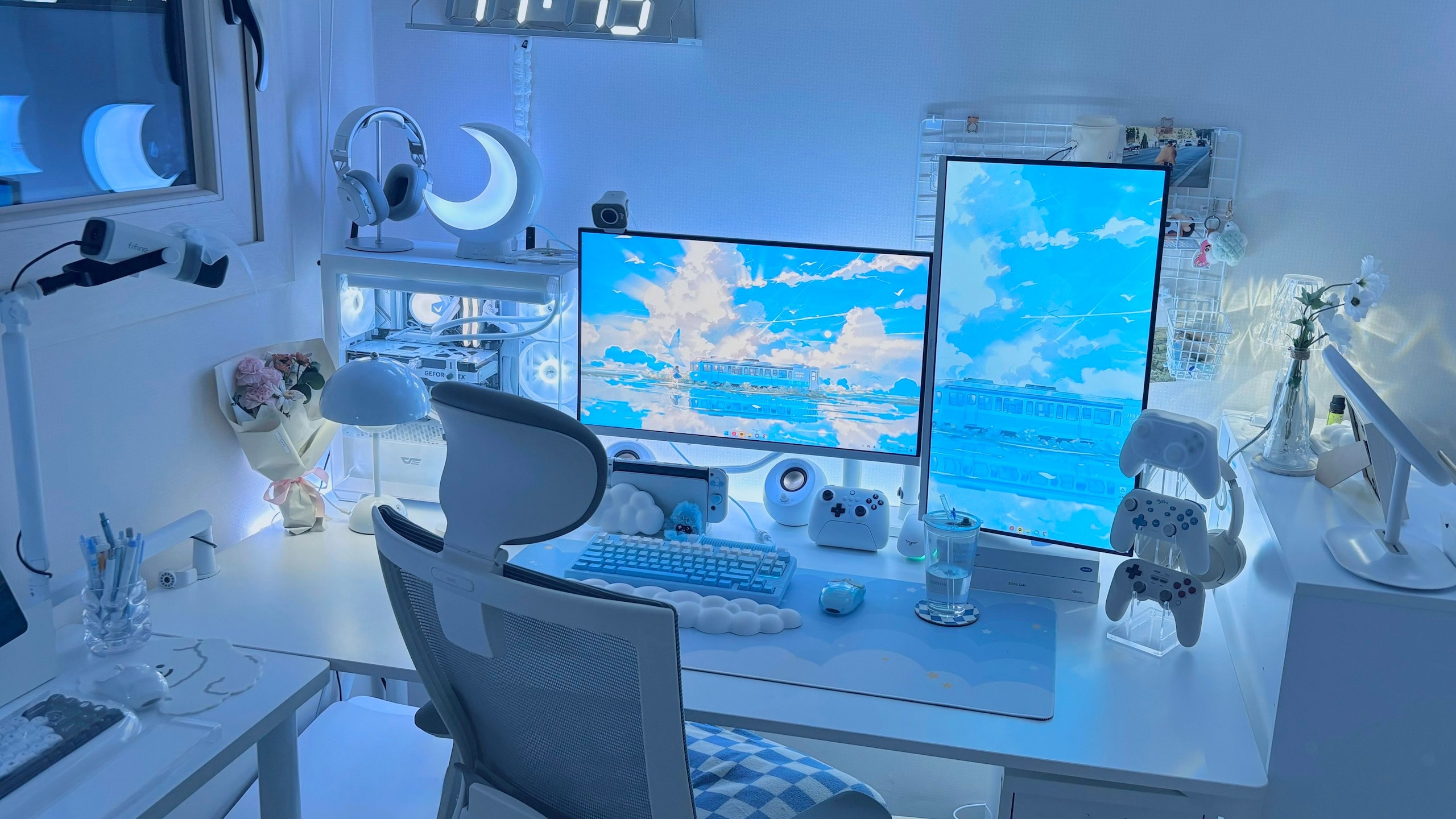 Wireless Rechargeable Mushroom Table Lamp user photo