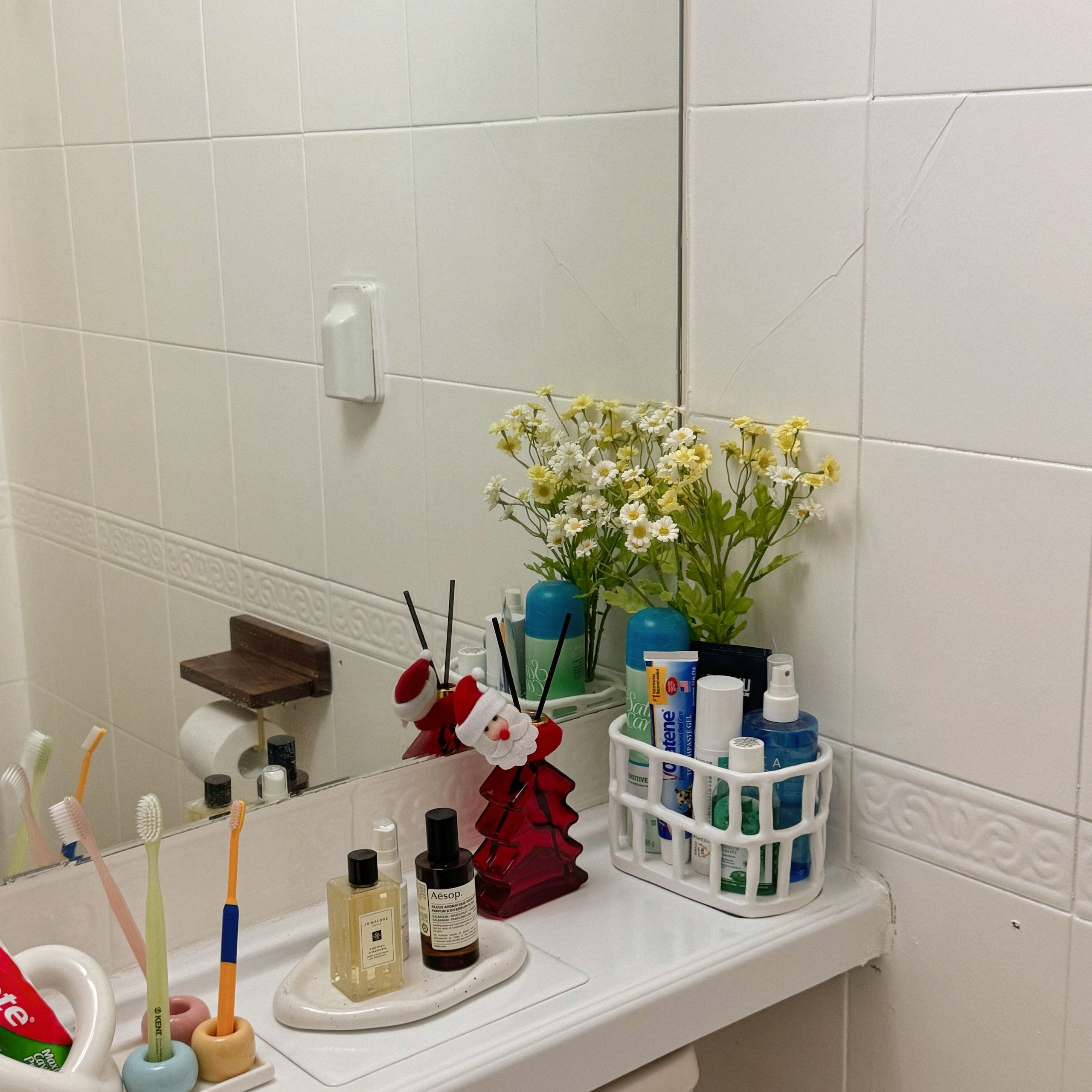 Sweetheart Ceramic Toothbrush Tray & Holder Set user photo