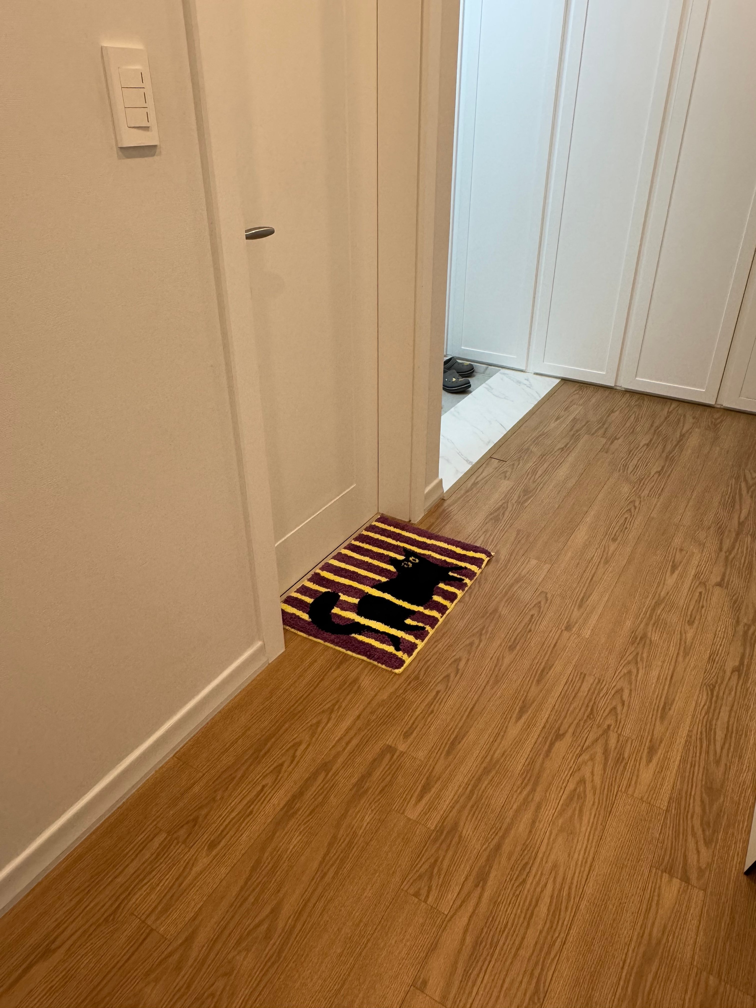 Curious Cat Tufted Accent Mat user photo