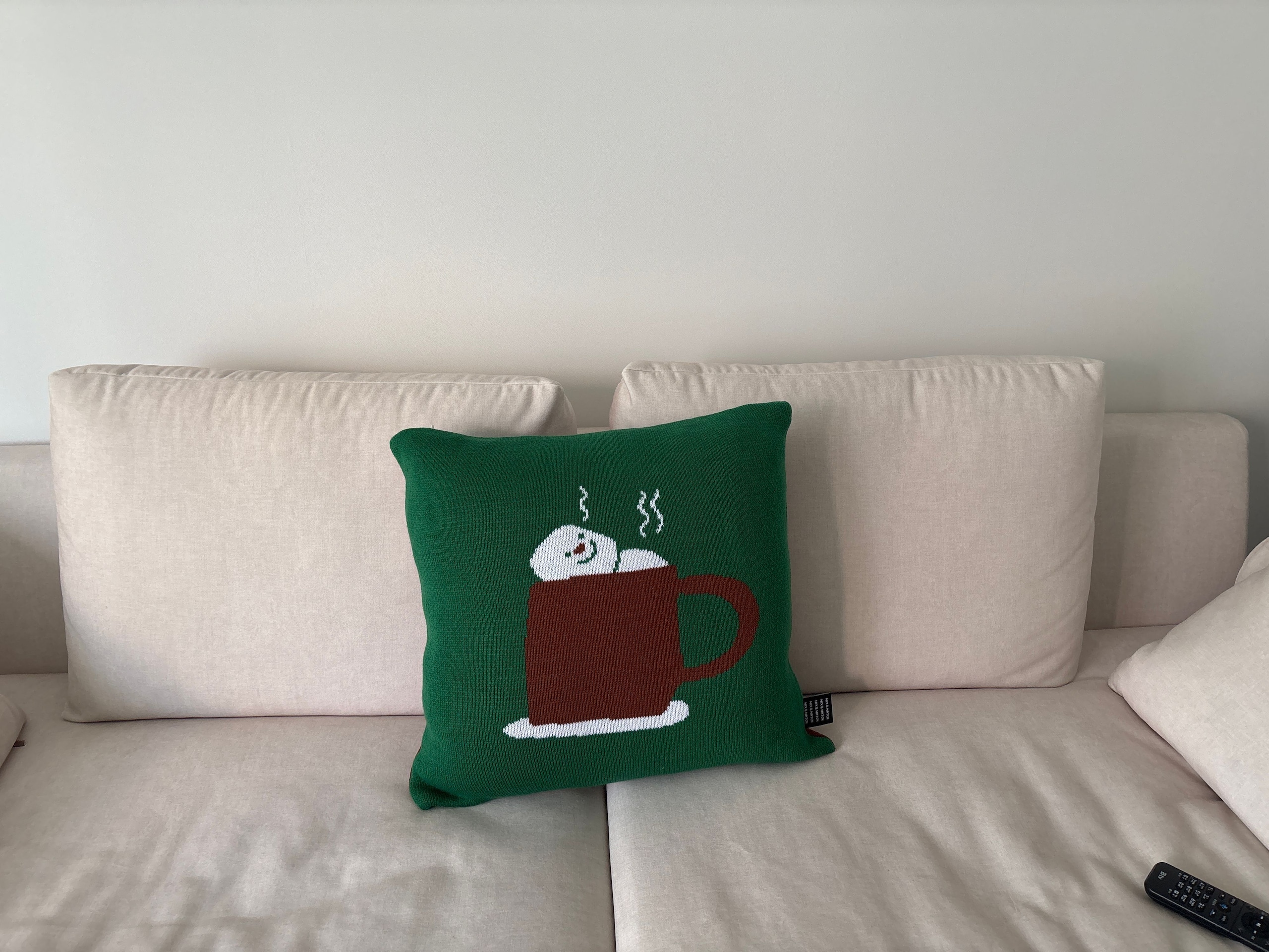 Christmas Knit Cushion with Insert (2 Styles) user photo