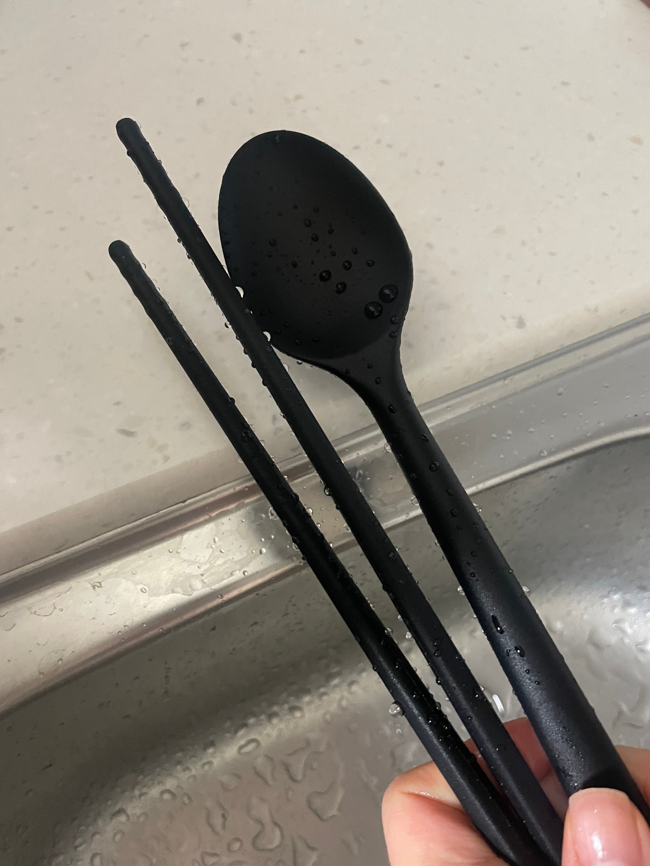 Piyuco Mono Silicone Spoon & Chopstick Set user photo