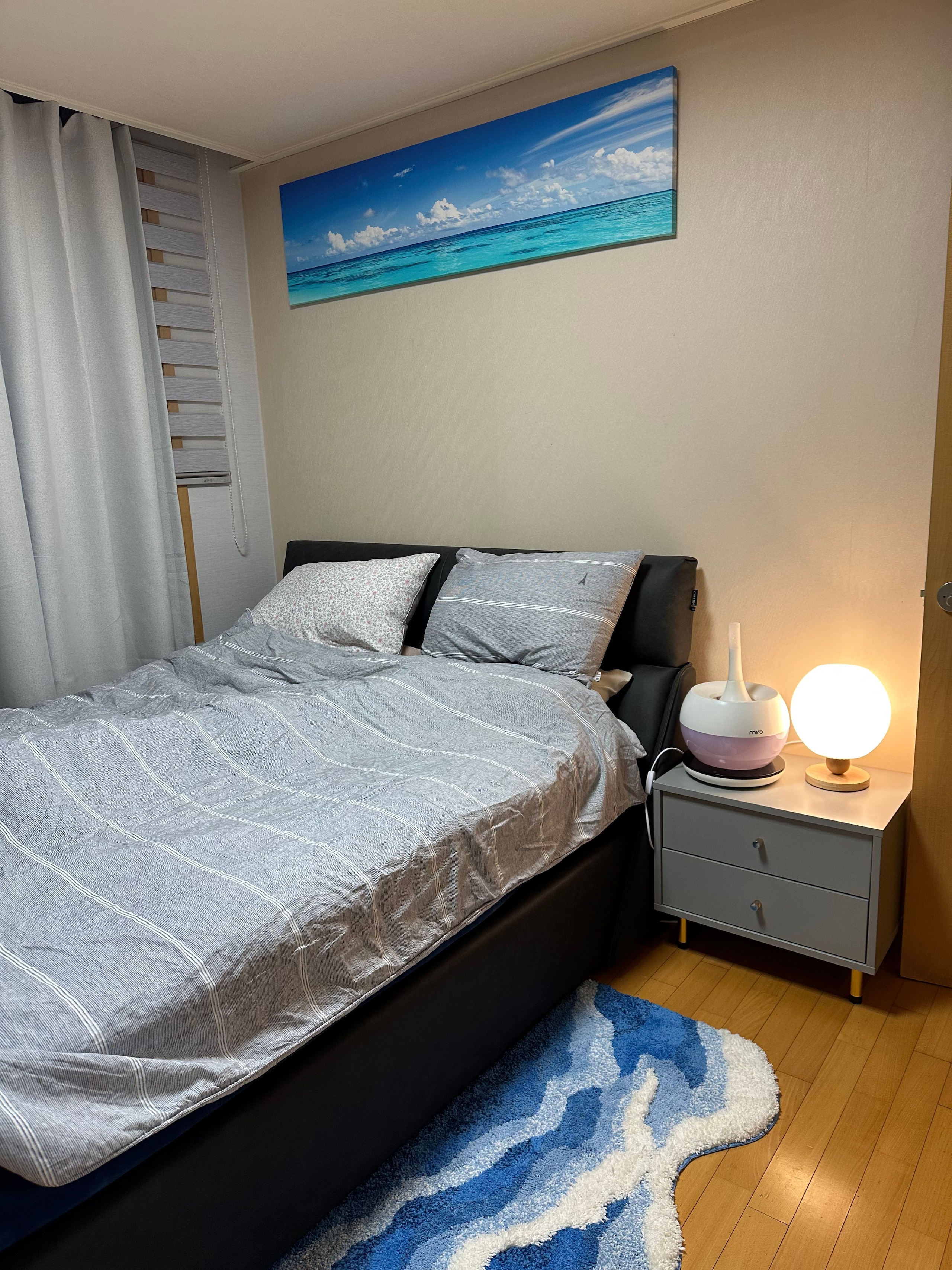 Wavy Blue Tufted Rug user photo