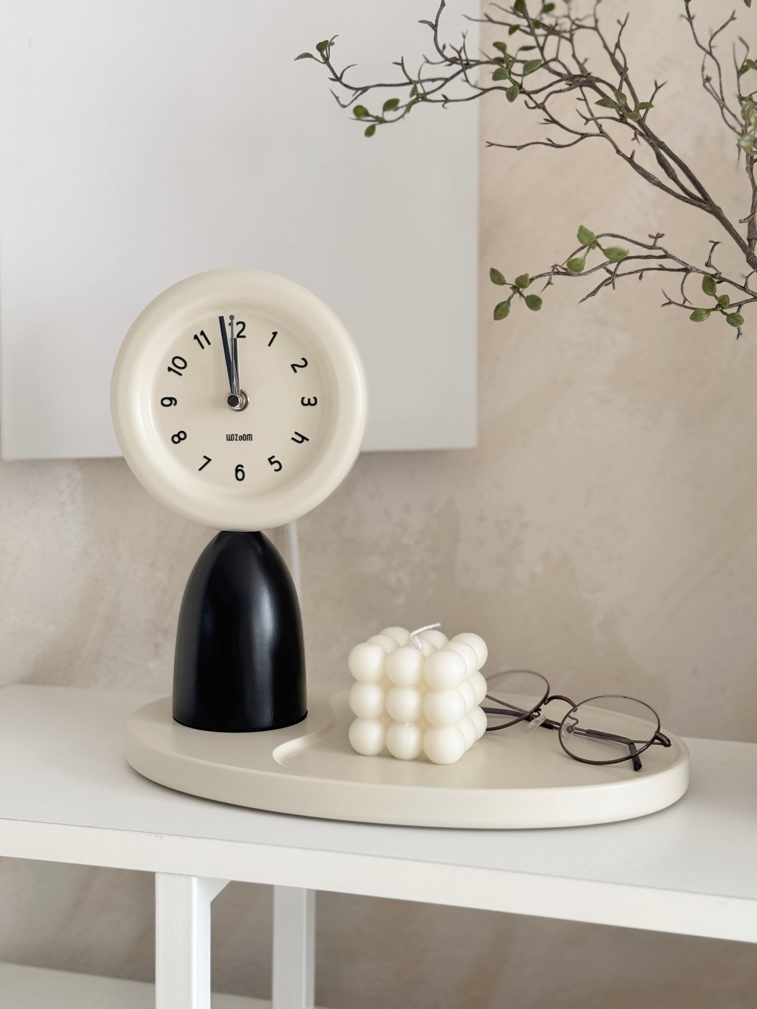 On My Mood Object Tray Table Clock user photo