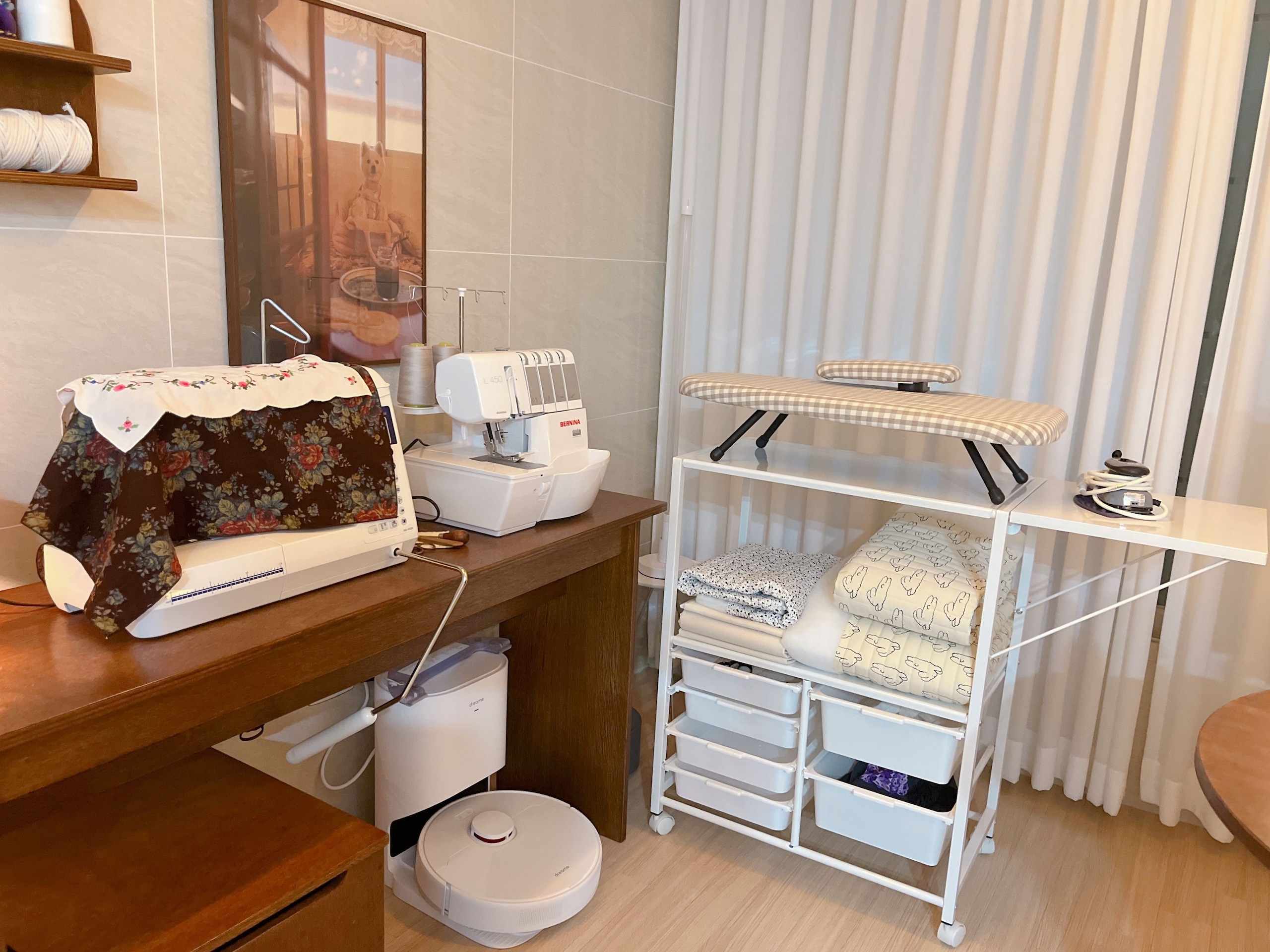 Expandable Rolling Microwave Storage Rack user photo
