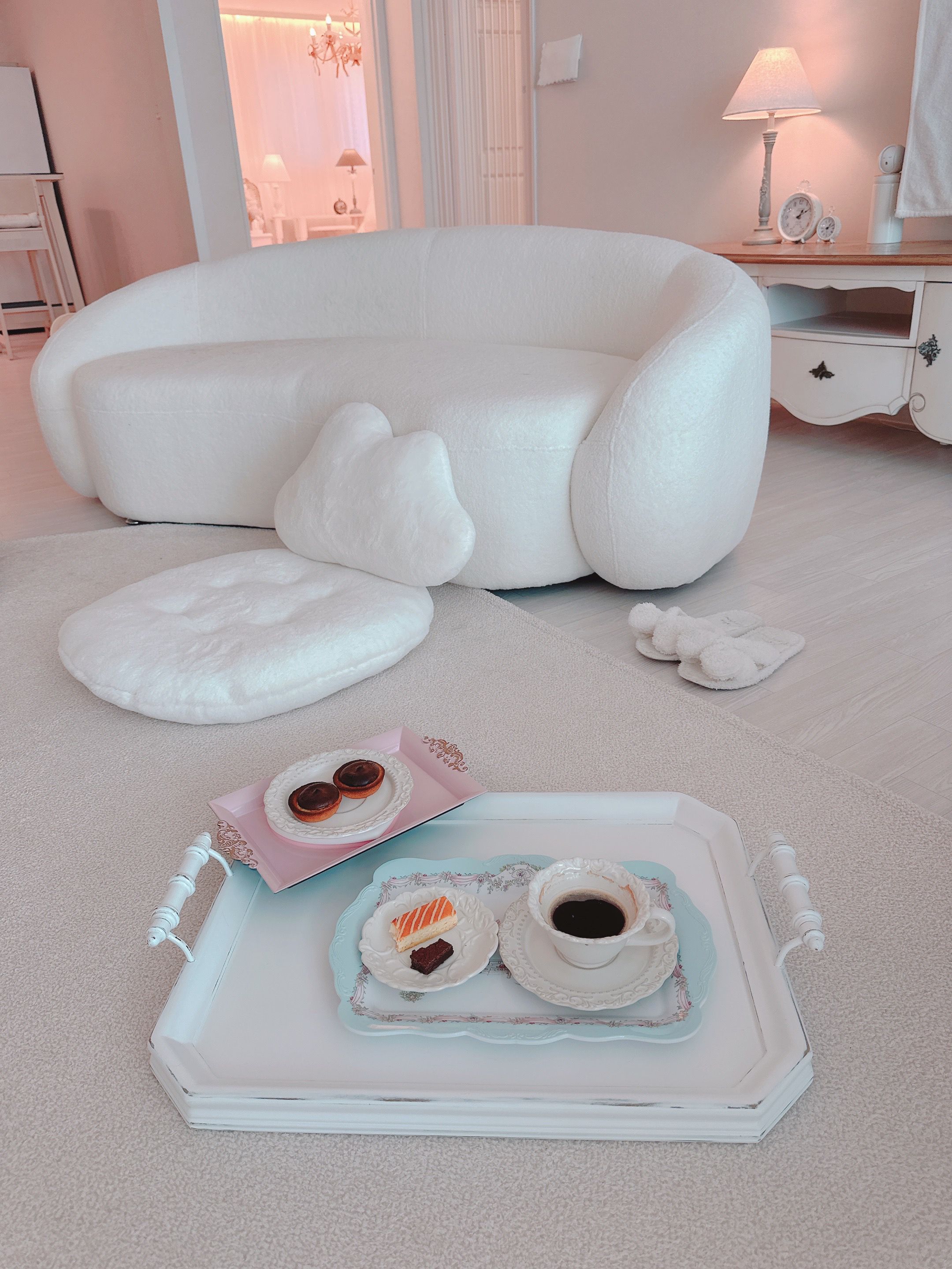 Baroque Ceramic Coffee Cup & Saucer Set user photo