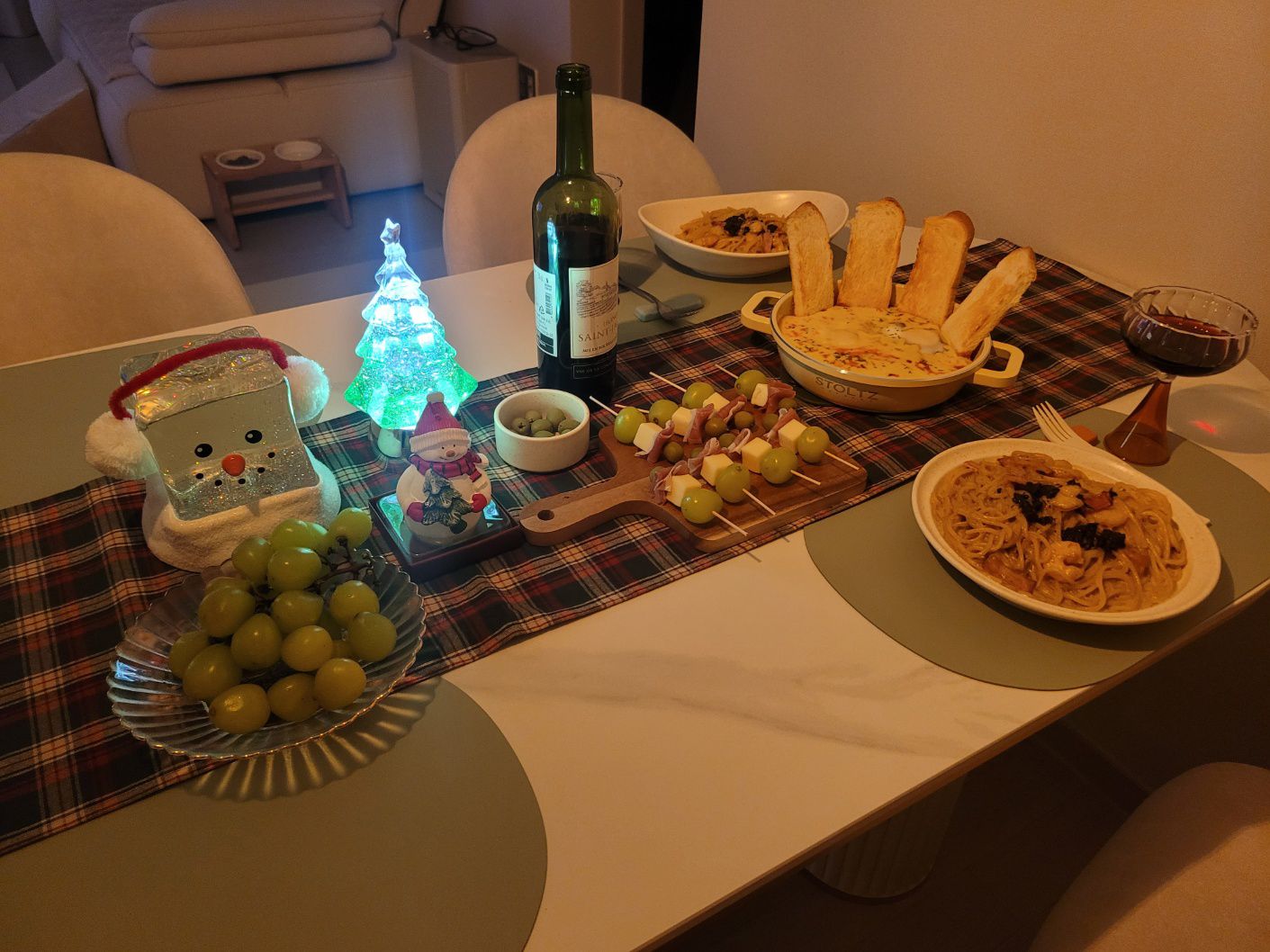 Classic Plaid Cotton Table Runner user photo