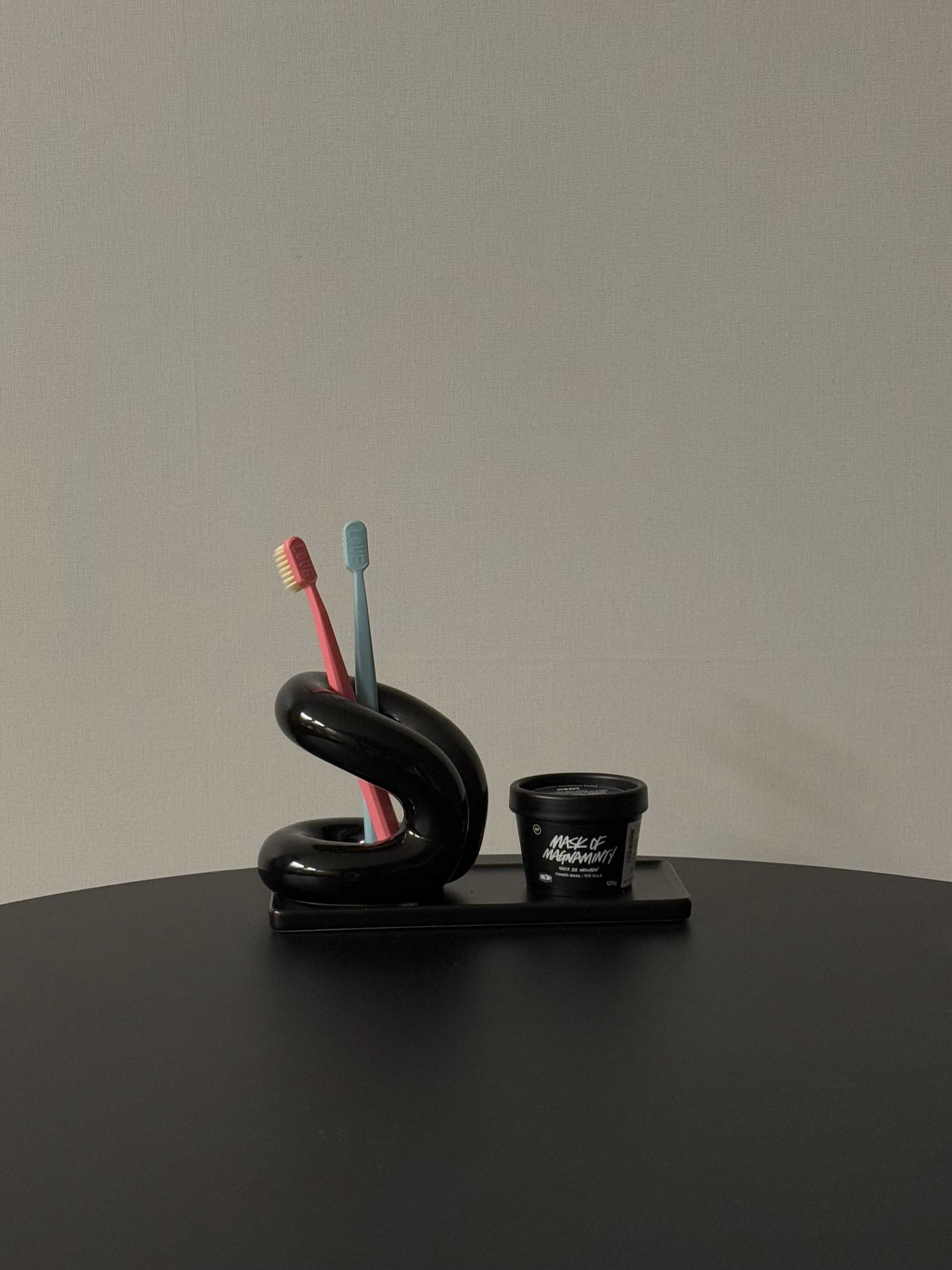 Ceramic Toothbrush Holder and Tray Set user photo