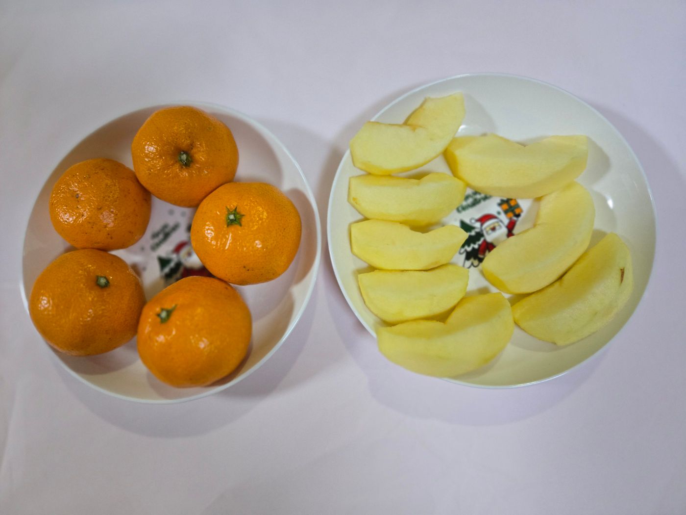 Santa Christmas Dinnerware Set for 4 user photo