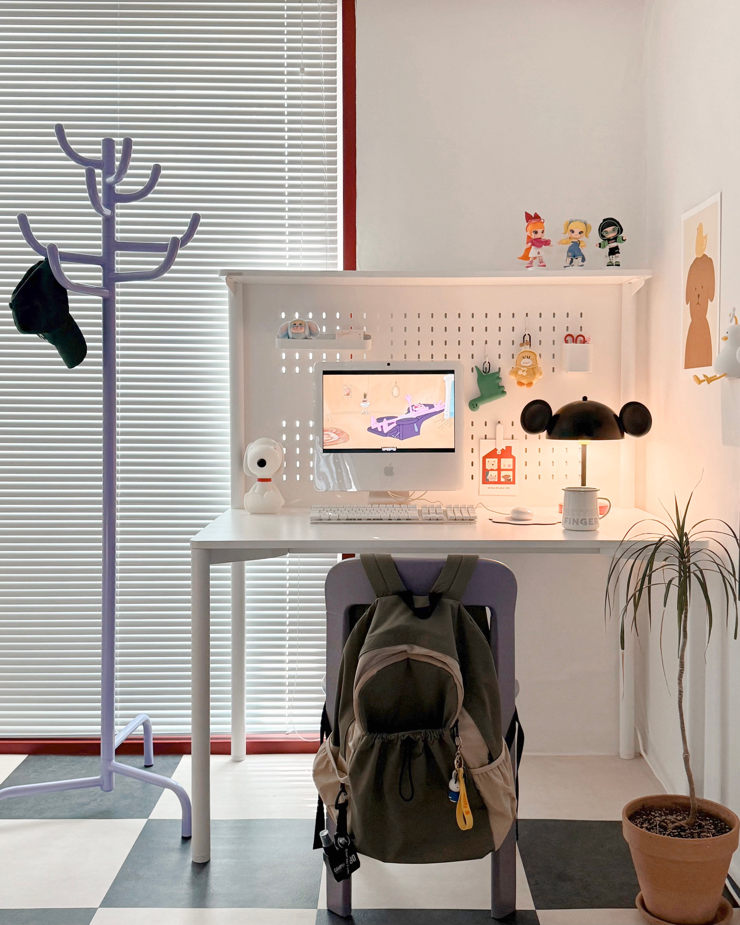 Solid Wood Curve Back Dining Chair user photo