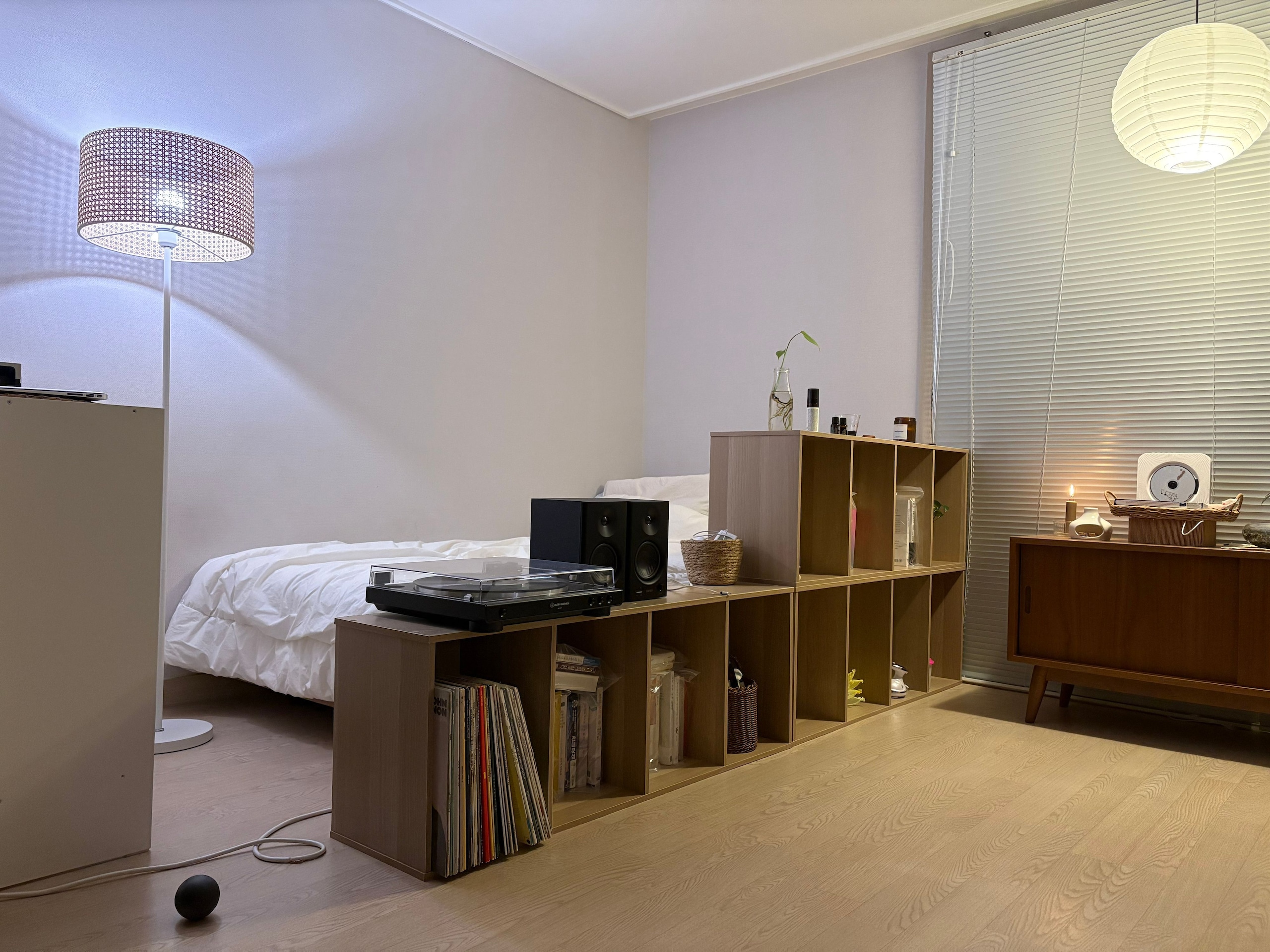 Modern Wood Bookcase & Storage Shelf user photo