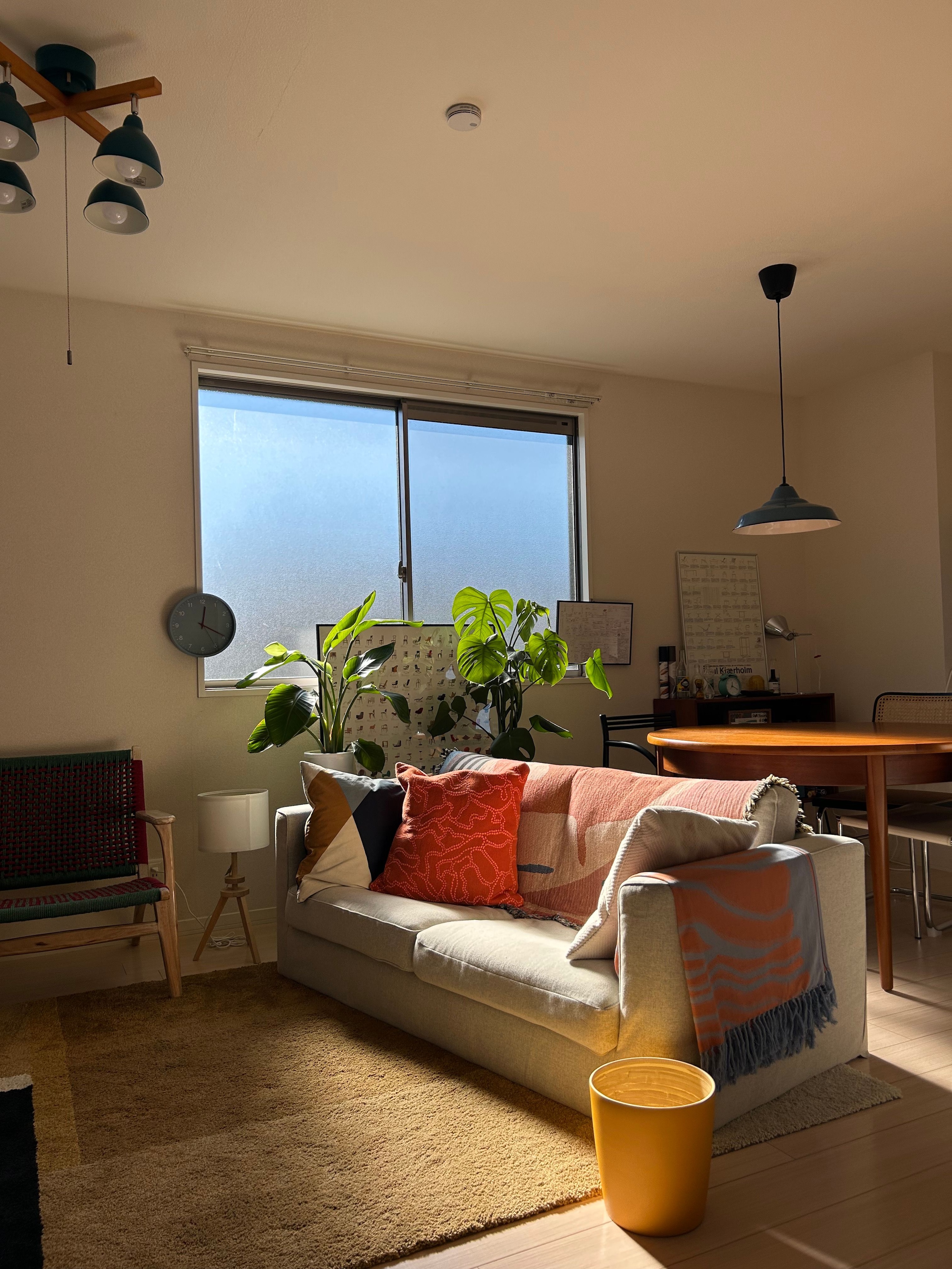 IKEA SKRIFTSPRÅK スクリフトスプローク ラグ パイル短［2色