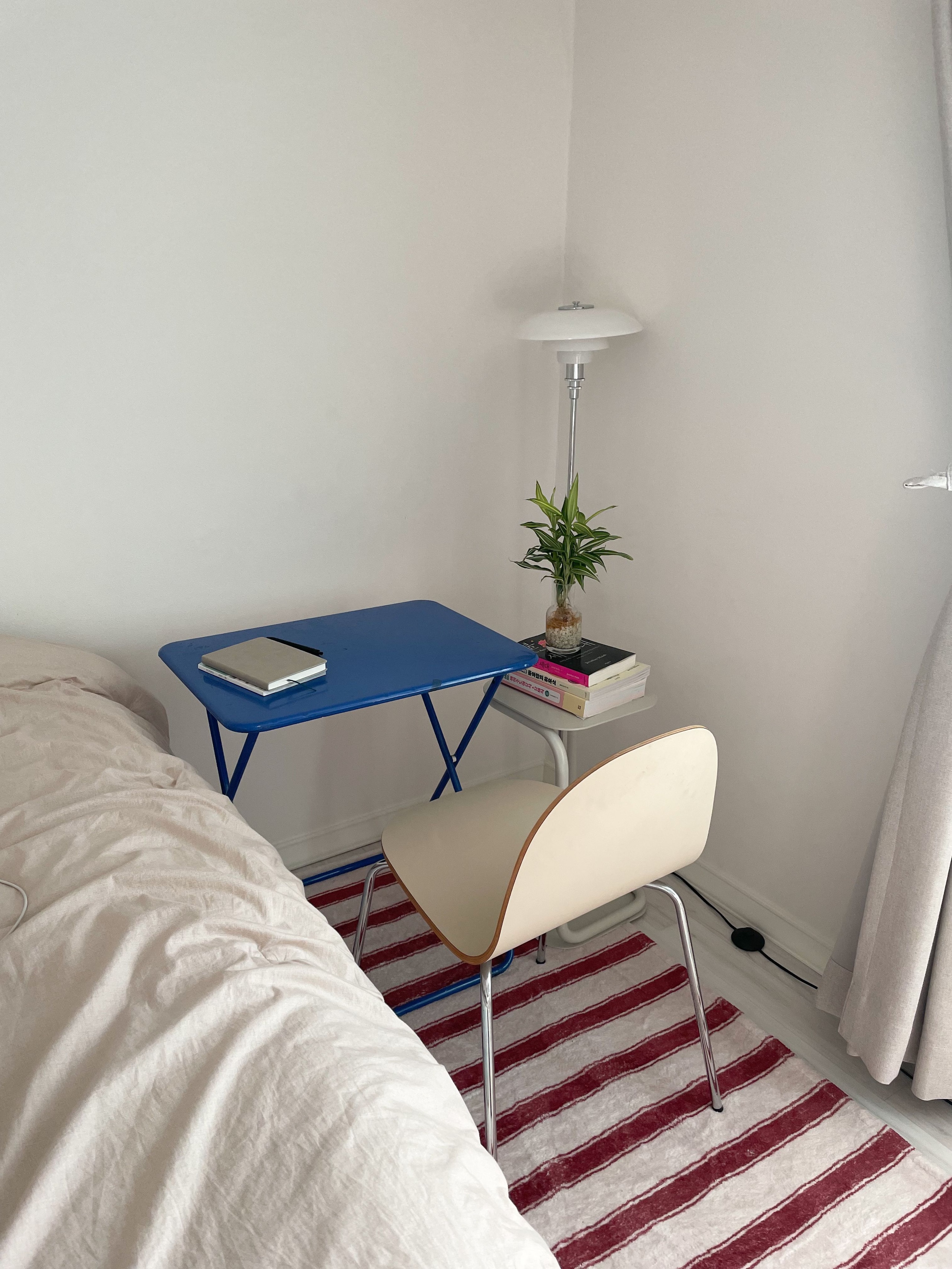 Red Stripe Pattern Rug user photo