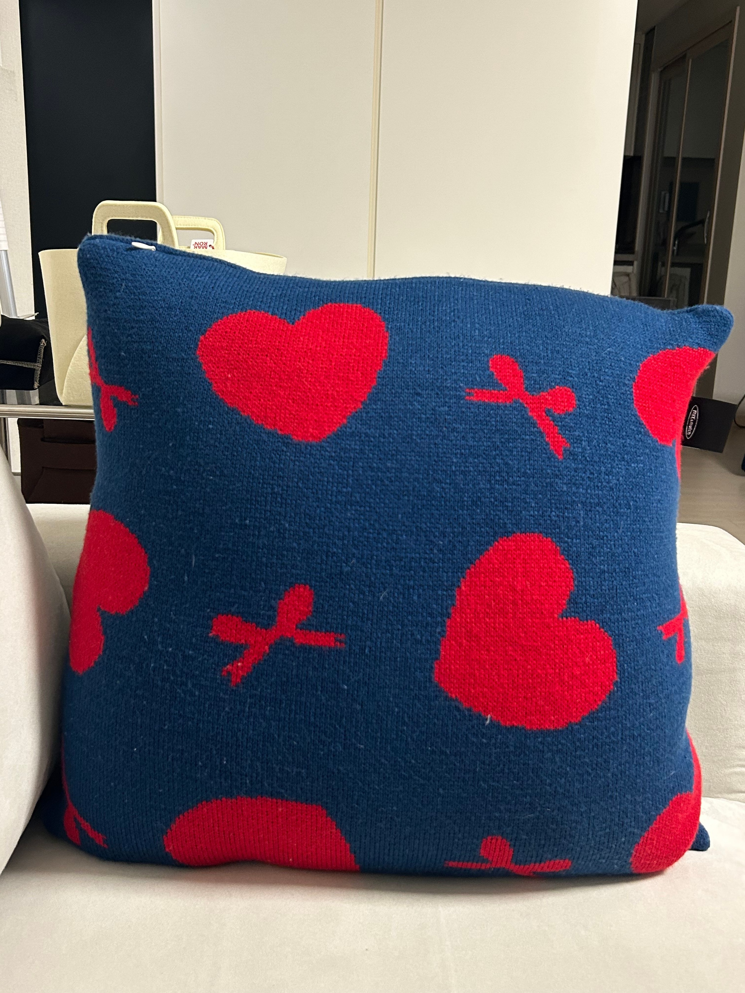 Christmas Knit Cushion with Insert (2 Styles) user photo
