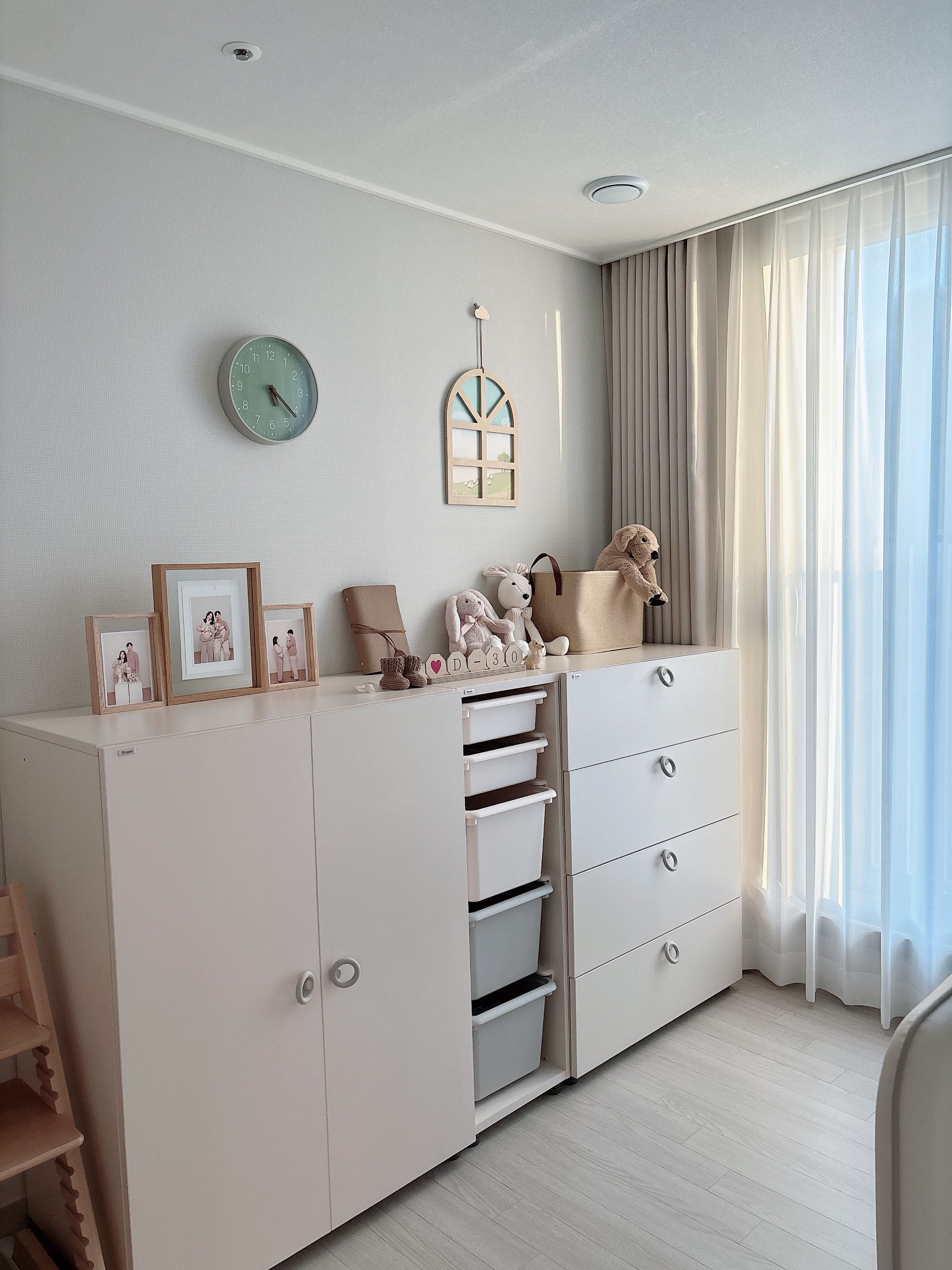 Nordic-Style Silent Wall Clock user photo