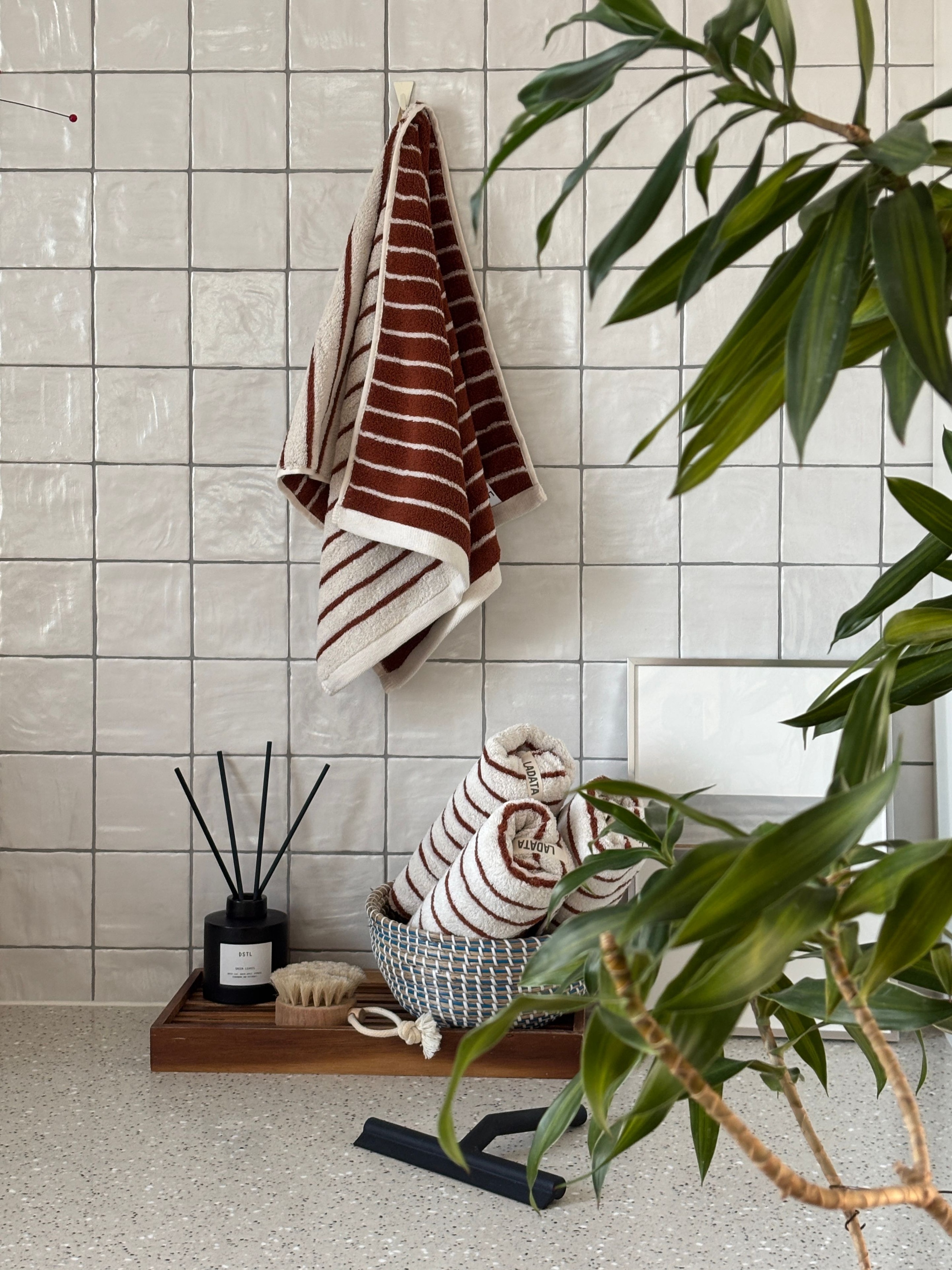 Double-Sided Pattern Hotel Towel Set (5-Piece) user photo