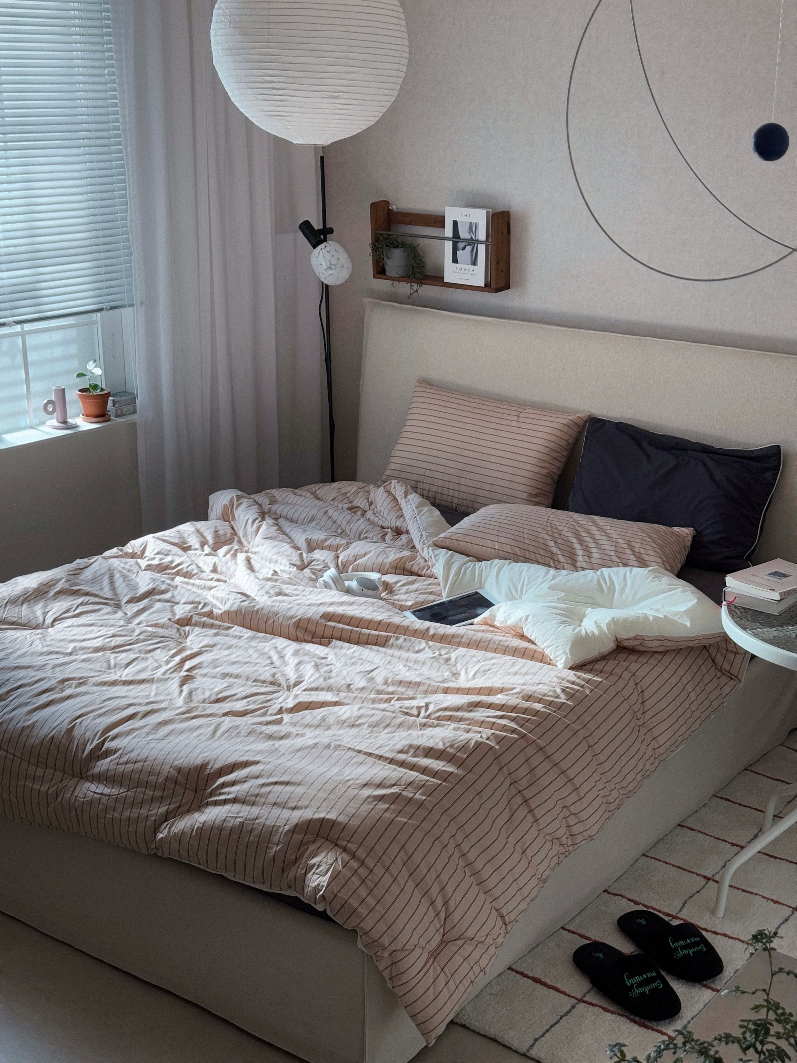 Soft Velvet Home Slippers - Set of 2 user photo