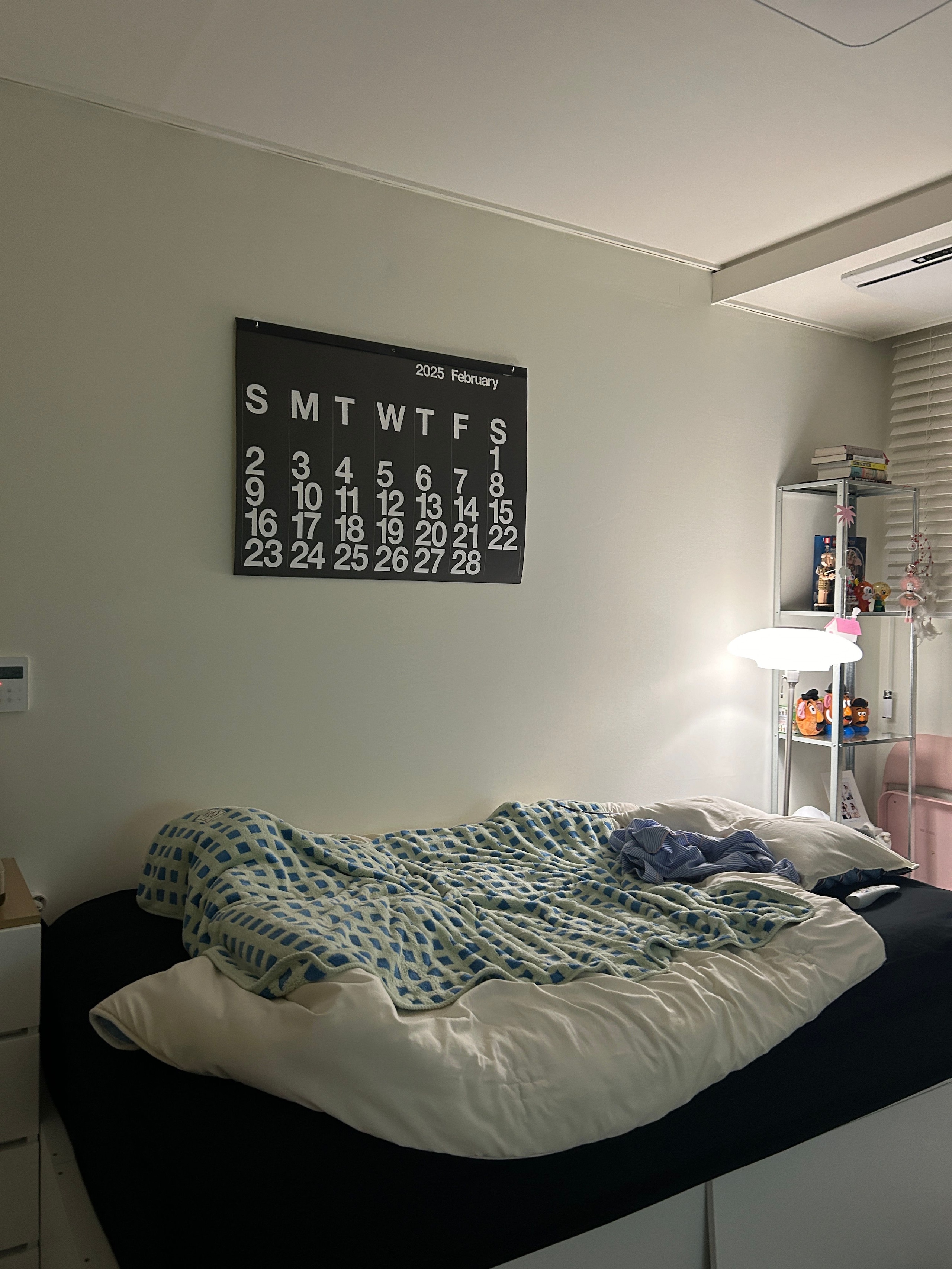 Oz Double-Sided Microfiber Blanket user photo