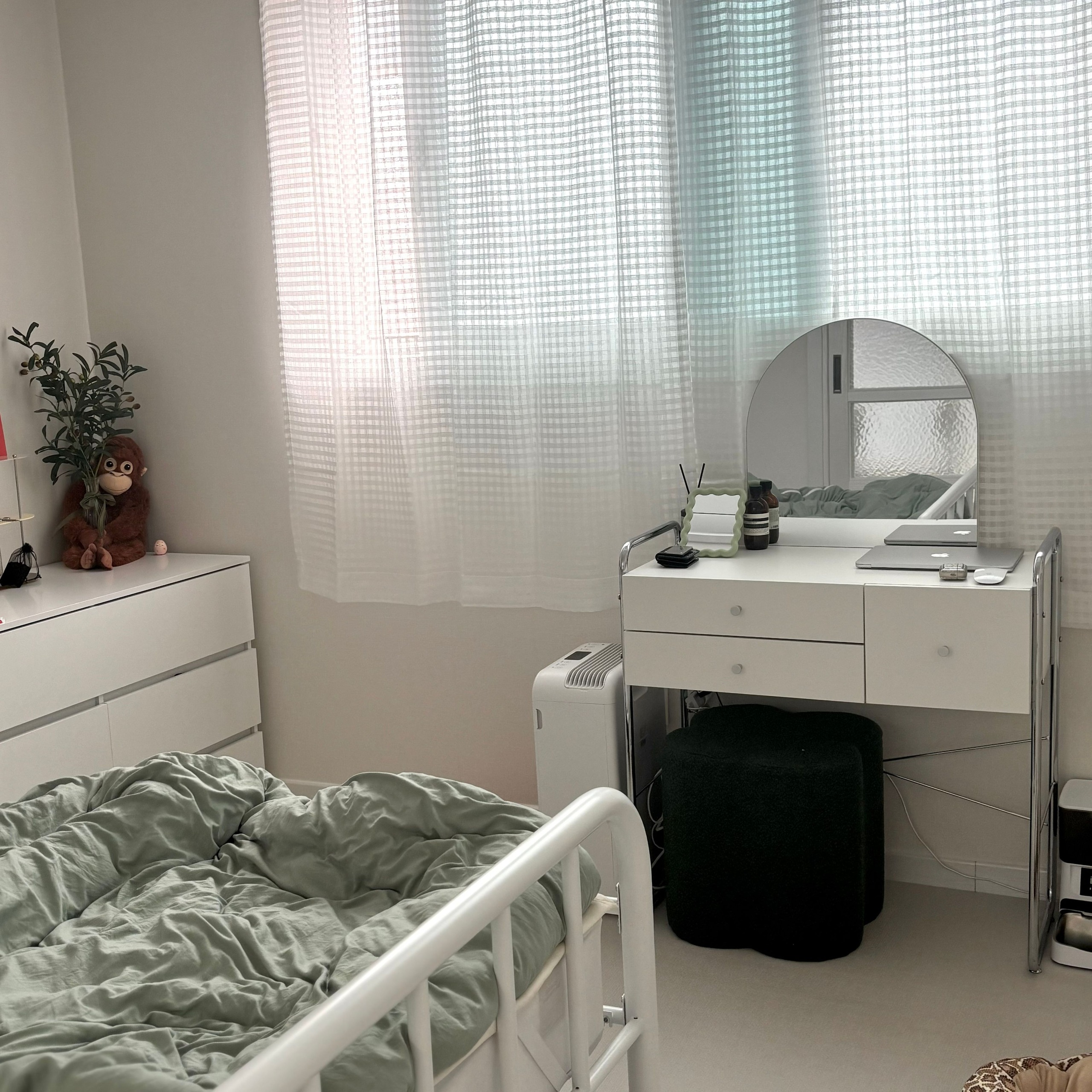 LIVING HIP SLEEK ミッドセンチュリーモダン ドレッサー［2種・2サイズ