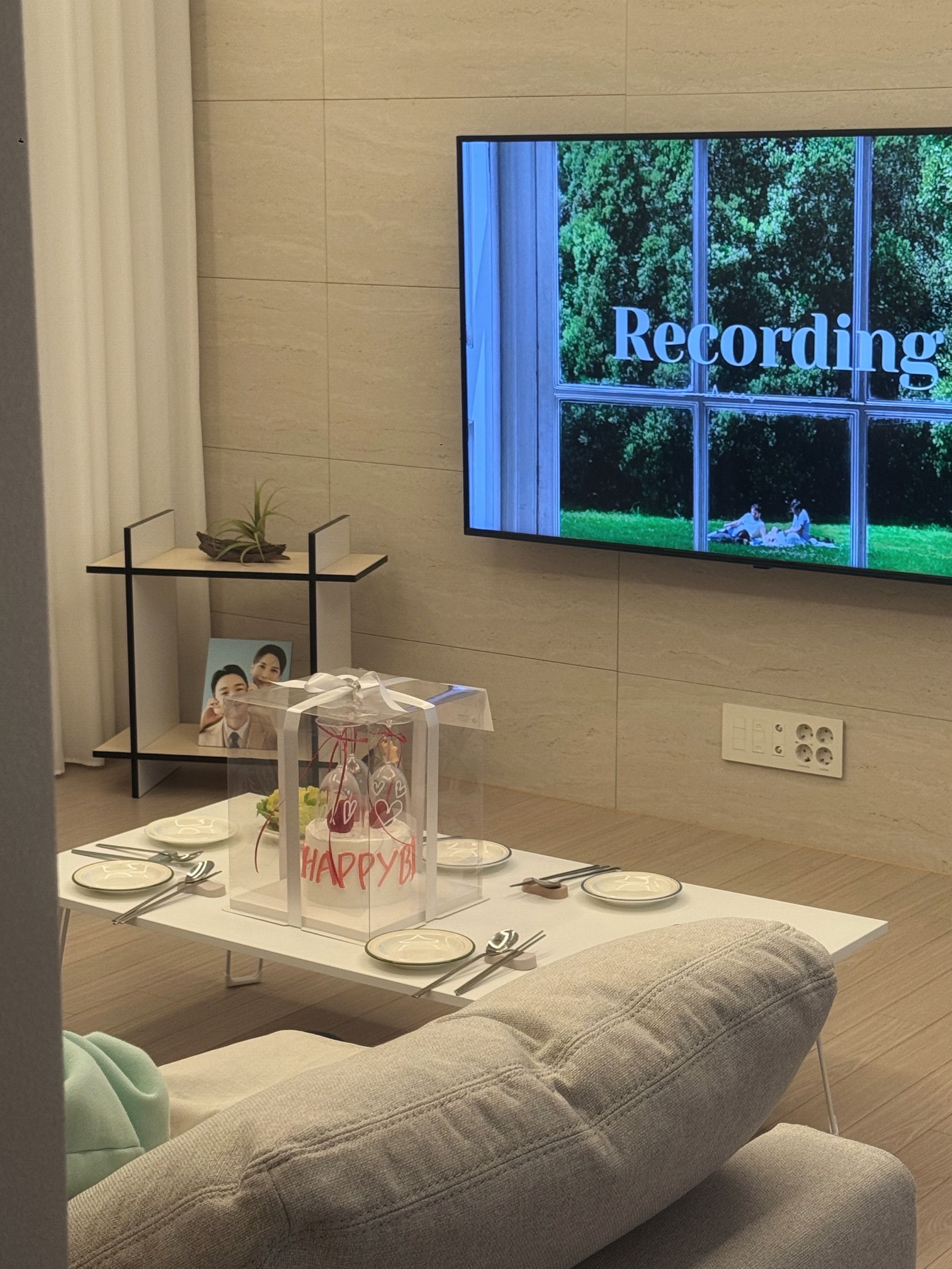Mitte Square Folding Floor Table user photo