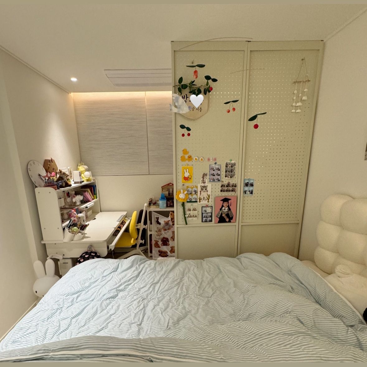 Ribbon Cake Fitted Pad Bedding Set (Transitional & Summer) user photo