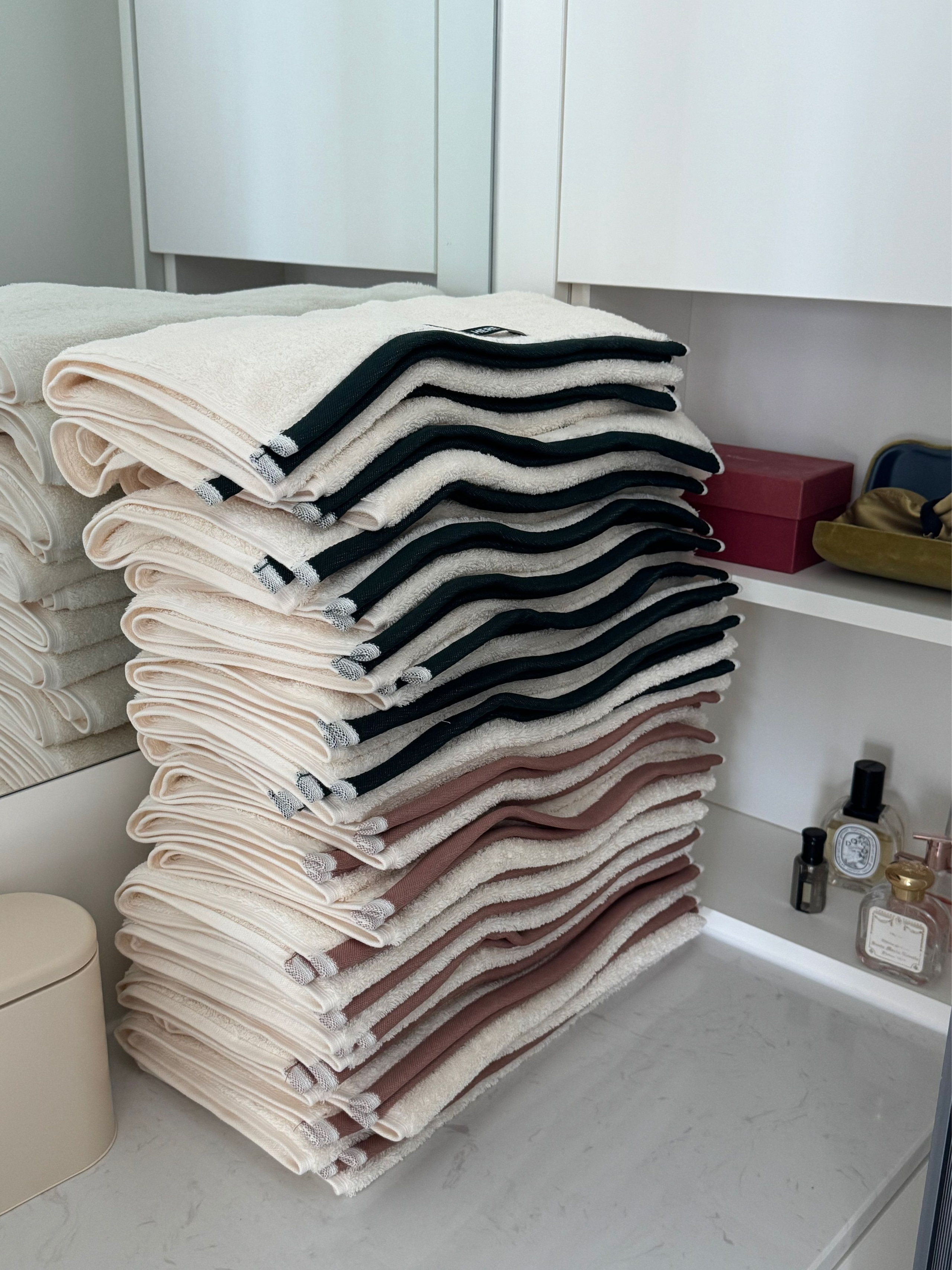 Still Here Stay-Soft Towel Set (10-Pack) user photo