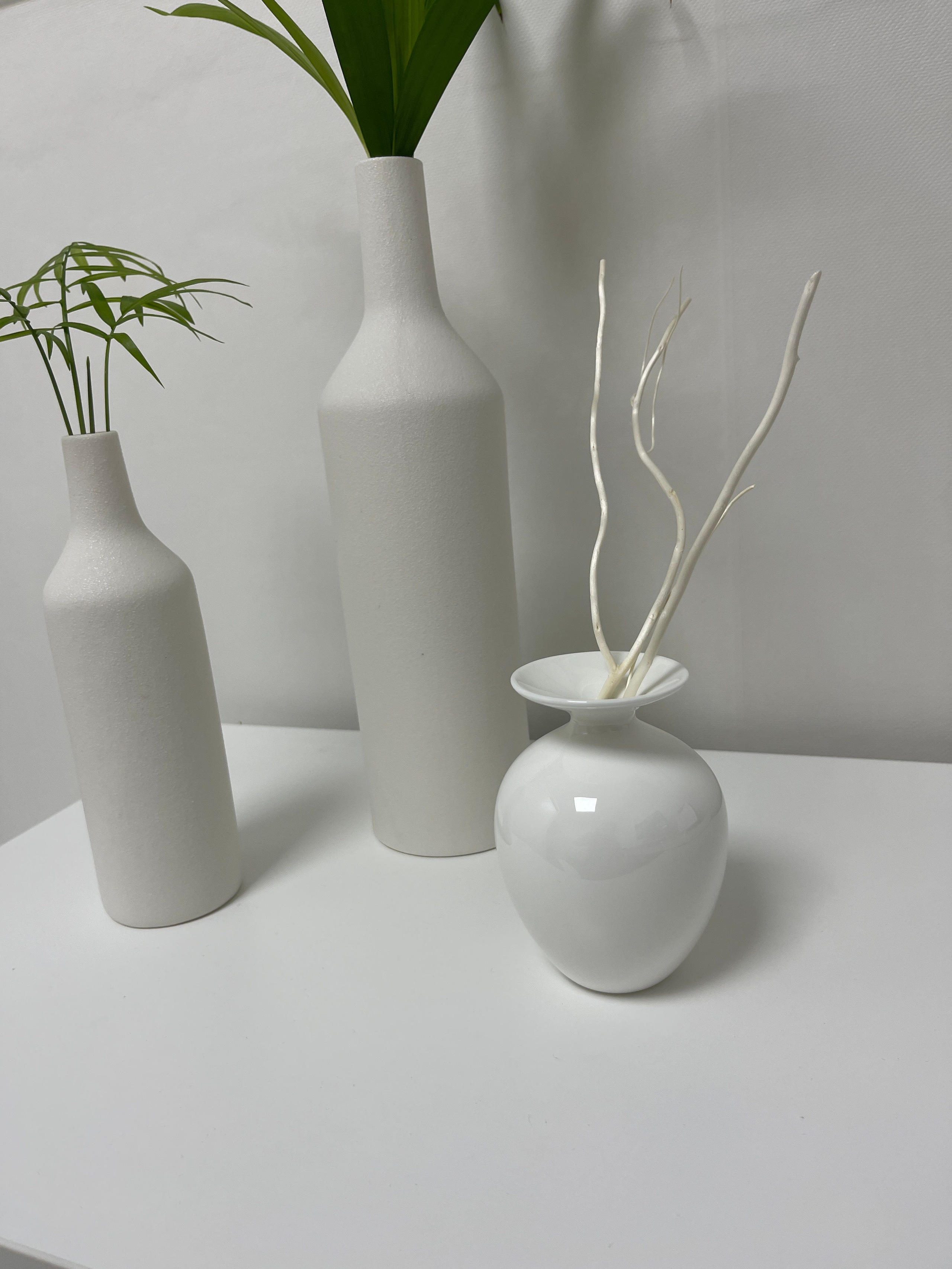 Brims Glossy Mini Ceramic Vase user photo