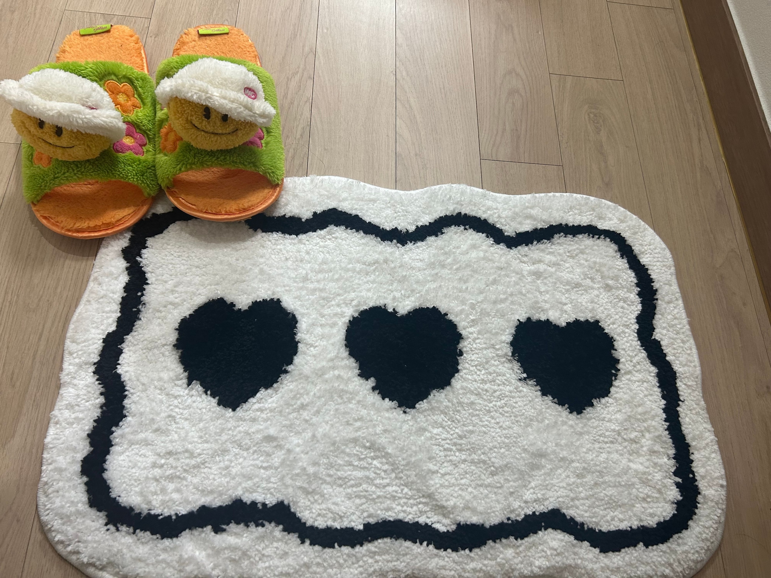 Cream Crush Heart Rug user photo