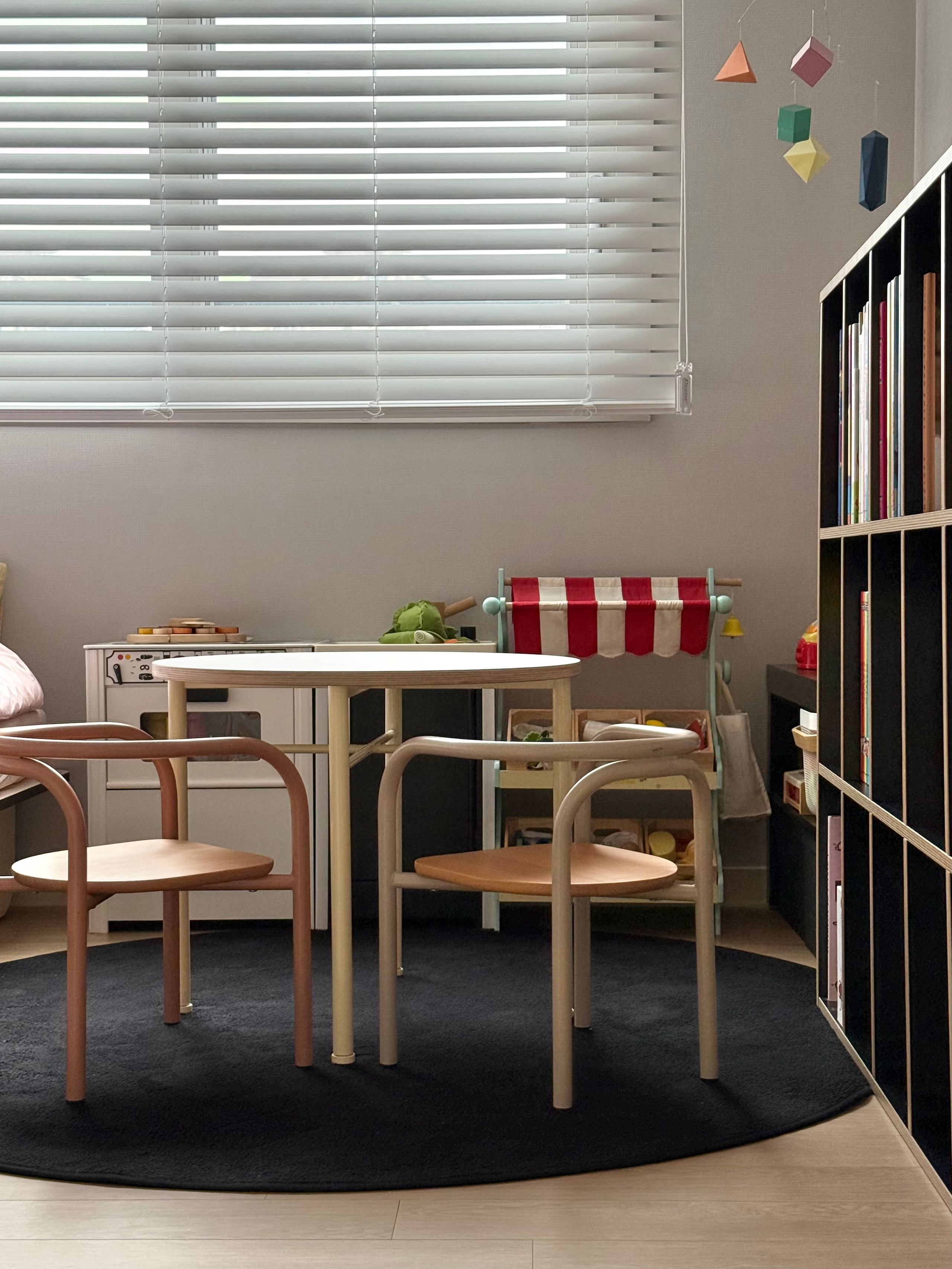Pop Color Washable Round Rug user photo