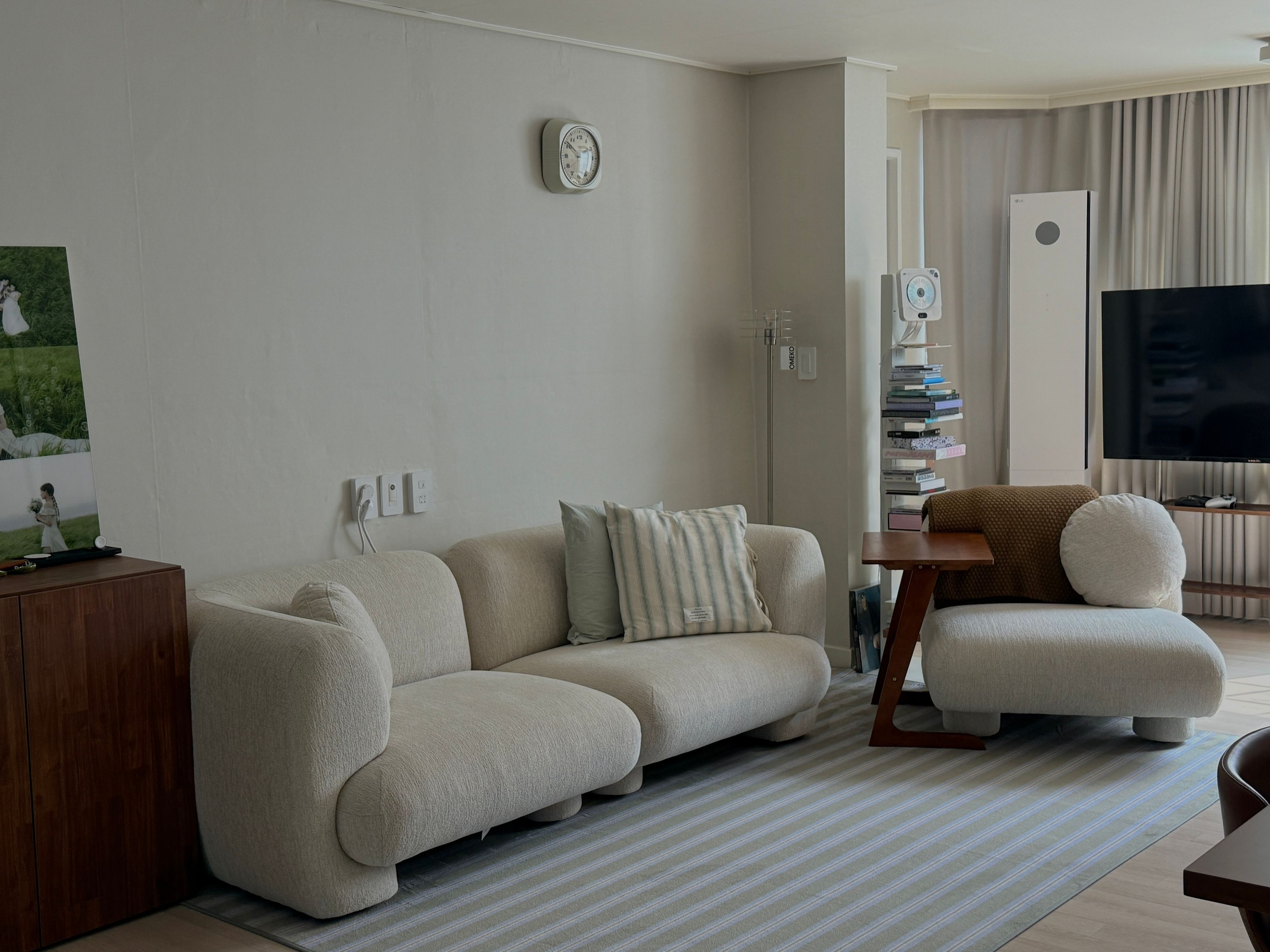 Sori Solid Wood Side Table user photo